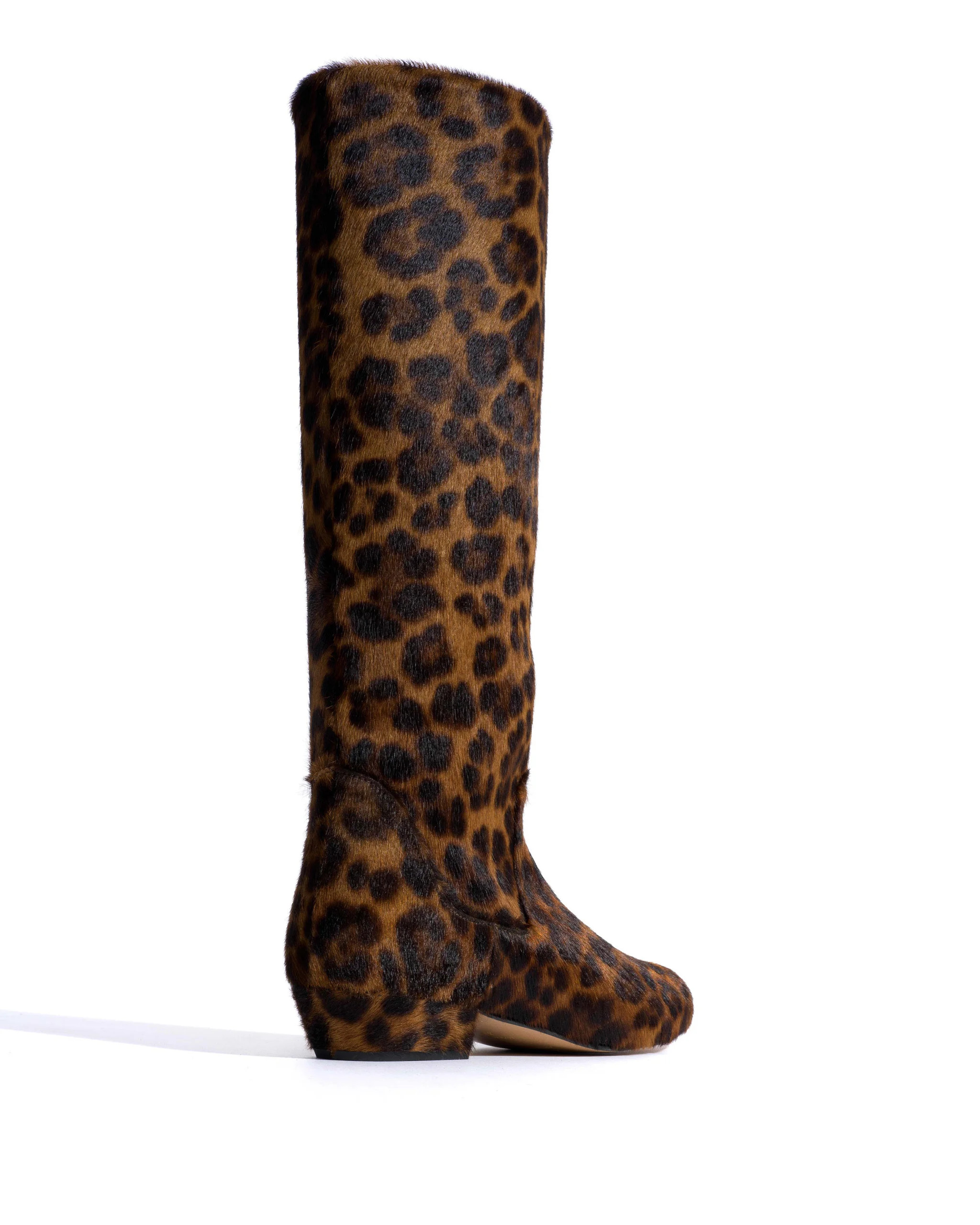 Valle 20 Calf hair Leopard | Shop.app