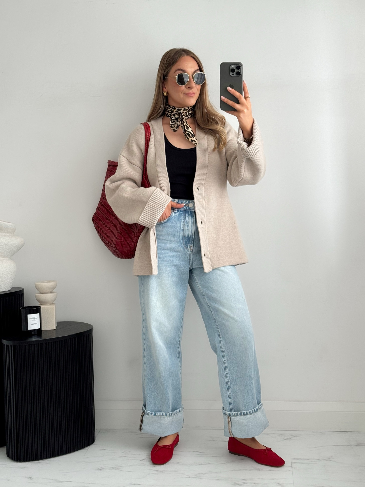 Cardigan & jeans outfit with red suede ballet flats 

#LTKstyletip #LTKsale #LTKshoes