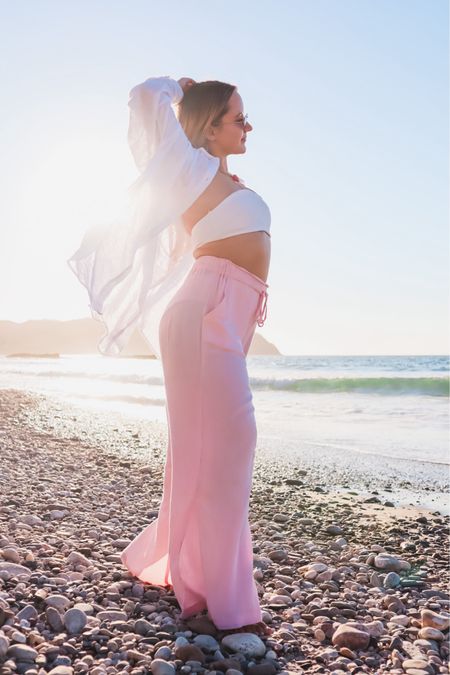 This beach combo💗🤍

#beachoutfit #summer #beachpant #buttondown #summeroutfit #swim



#LTKTravel #LTKFindsUnder100 #LTKSwim