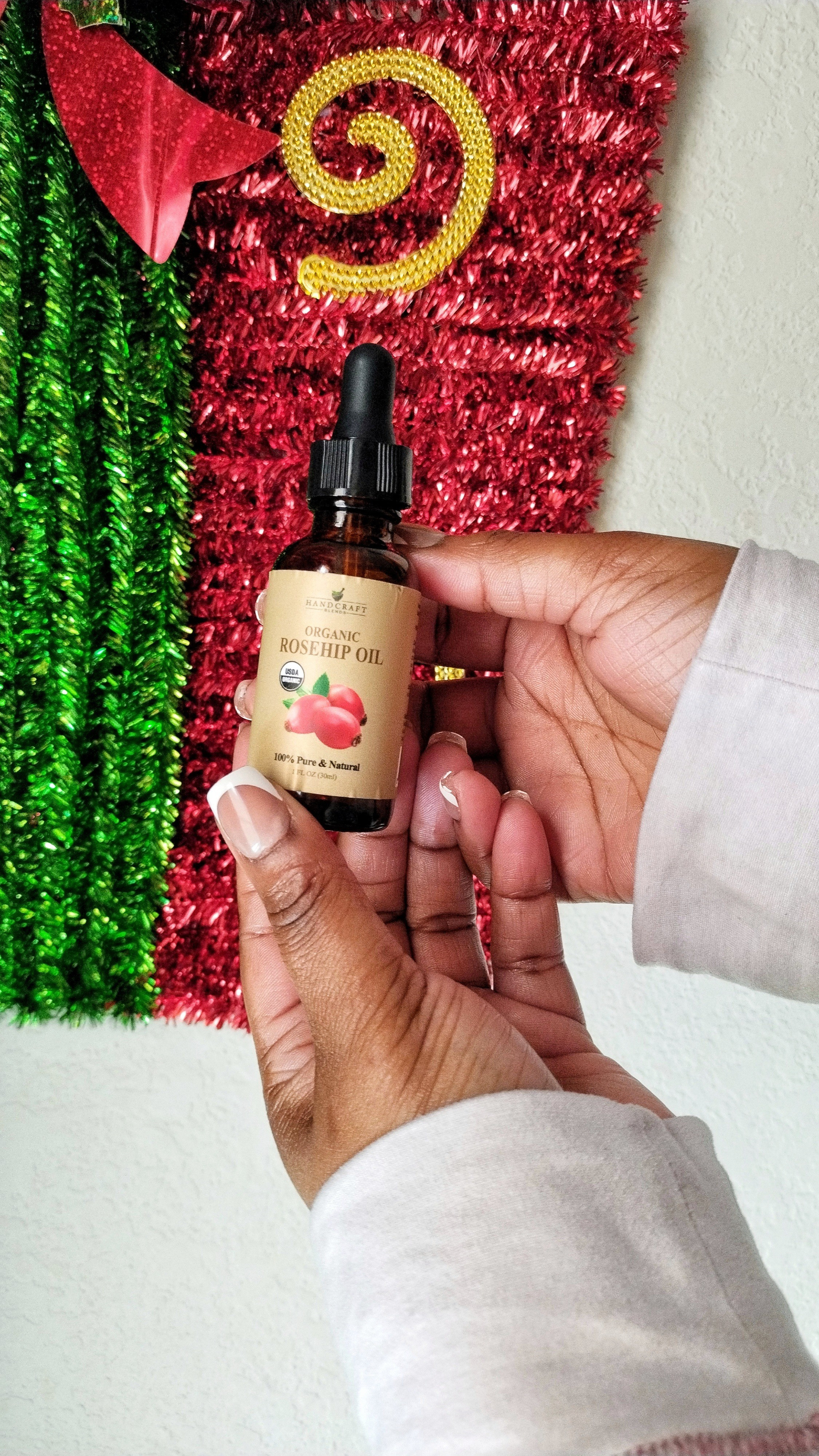 🎀STOCKING STUFFER IDEA 🎀 Rosehip is a great multitasking oil for calming acne, fading dark spots, soothing irritation, strengthening hair strands, smooth frizz, and adding shine to lackluster hair. 

#LTKHoliday #LTKFindsUnder50 #LTKBeauty