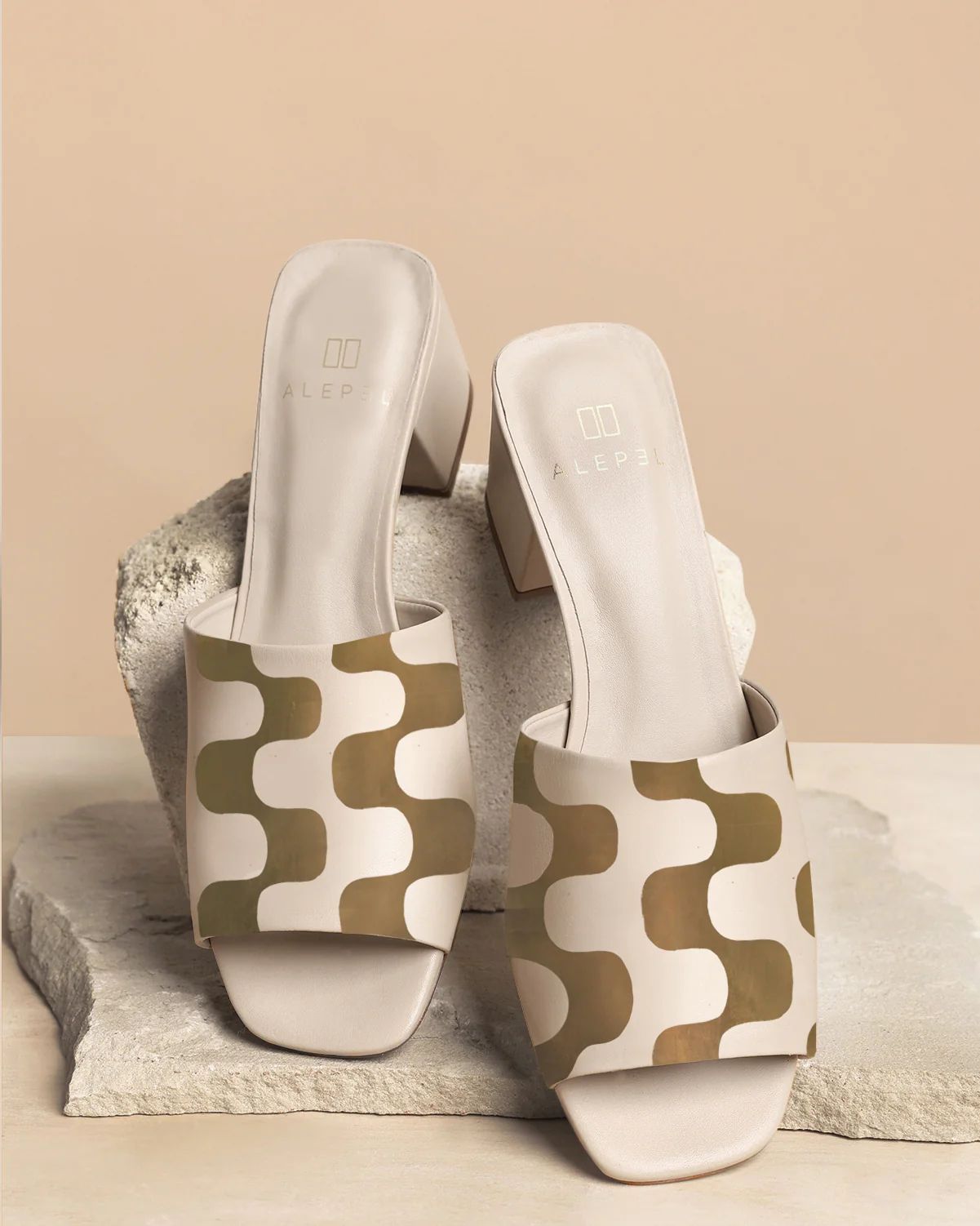 Beige Warm Retro Block-Heel Sandal | Olivela