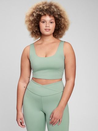 GapFit Eclipse Cropped Cami | Gap (US)