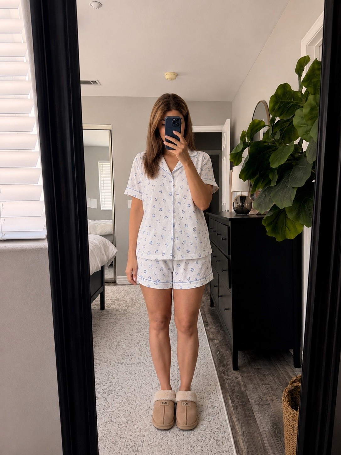 My favorite cozy set from the Nordstrom Anniversary Sale 🤍 Paired with my UGG slippers for the comfiest mornings.

#NordstromAnniversarySale #NordstromStyle #LTKStyle #LTKFinds #LTKSale #PajamaSet #CozyStyle #Loungewear #UGGSlippers #UGGStyle #MomStyle #MomLife #EverydayStyle #CozyMorning #ComfyAndCute #FallStyle #SaleFinds #HomeStyle #NeutralStyle #MomFavorites

#LTKActive #LTKmomlife #LTKootd