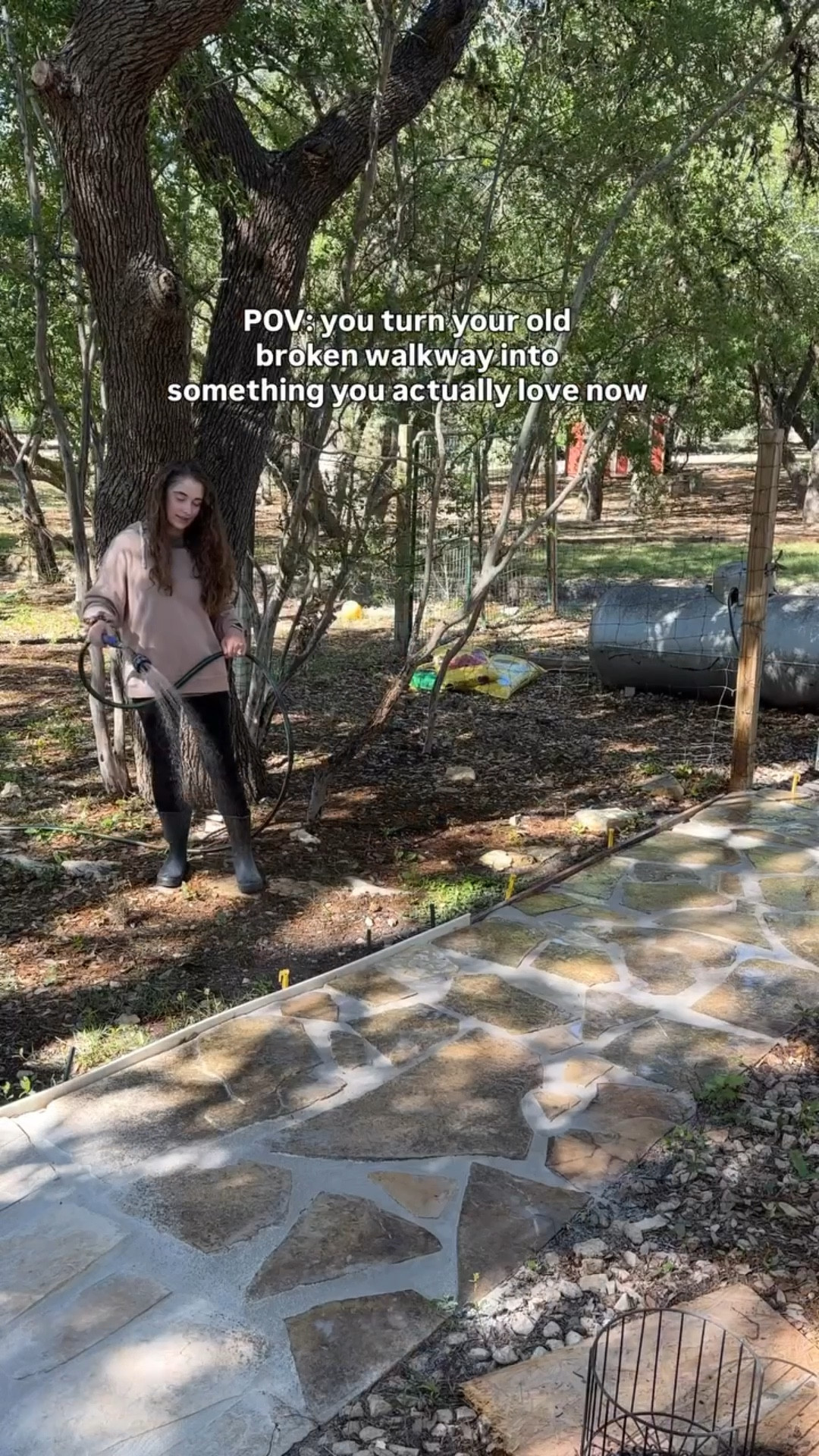 we didn’t rip it out…
we just worked with what we had 🤍

this old, broken walkway used to bother me every time I looked at it…
and now it’s one of my favorite little spots outside

and the craziest part?
we’re fixing it up… just to leave it behind

making this house feel like home for the next family here
the same way we did for ours 🤍

proof you don’t always need a full renovation
sometimes a little vision (and a lot of effort 😅) goes a long way

wait until you realize it’s just pour, sweep, and water…
comment “walkway” and I’ll send you what I used 🤍

slowly wrapping up this chapter… one project at a time 🤍

#homeprojects 
#diyhomeprojects 
#cozyhomevibes
#diymom
#backyardproject