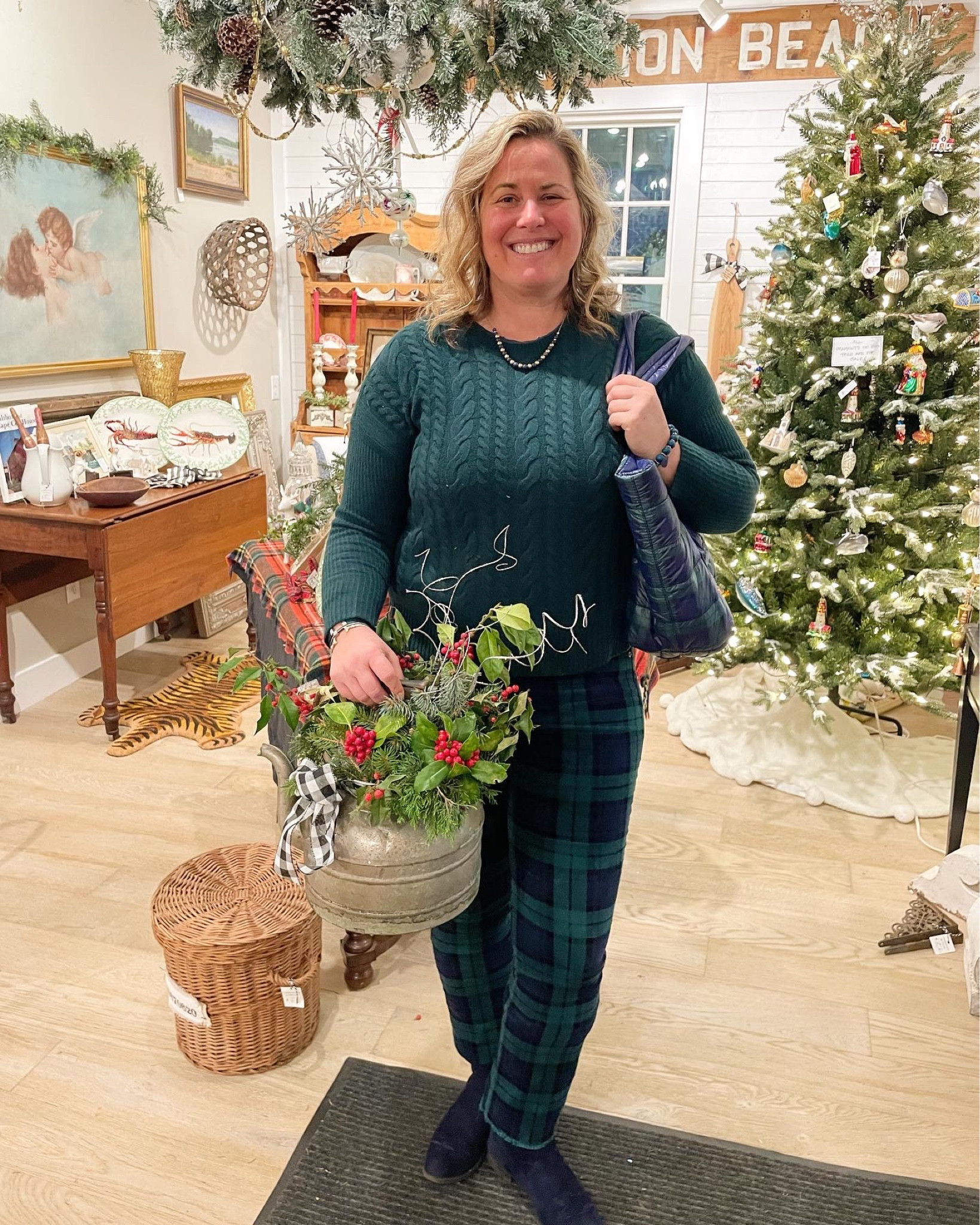 Holiday shopping in Vineyard Vines!

Sale, up to 60% off!!



#LTKstyletip #LTKHoliday #LTKSeasonal