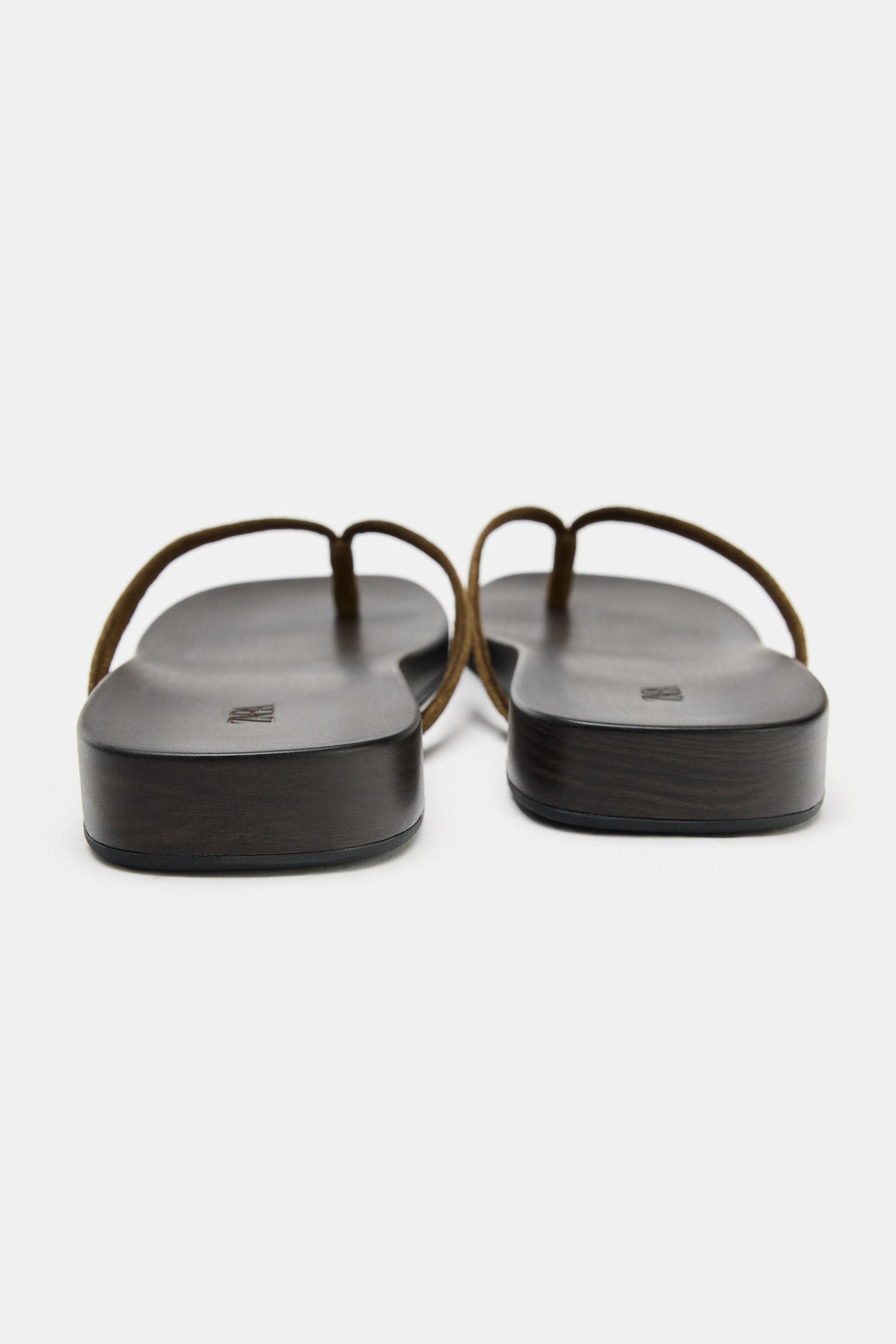 SPLIT SUEDE FLAT SANDALS | Zara UK