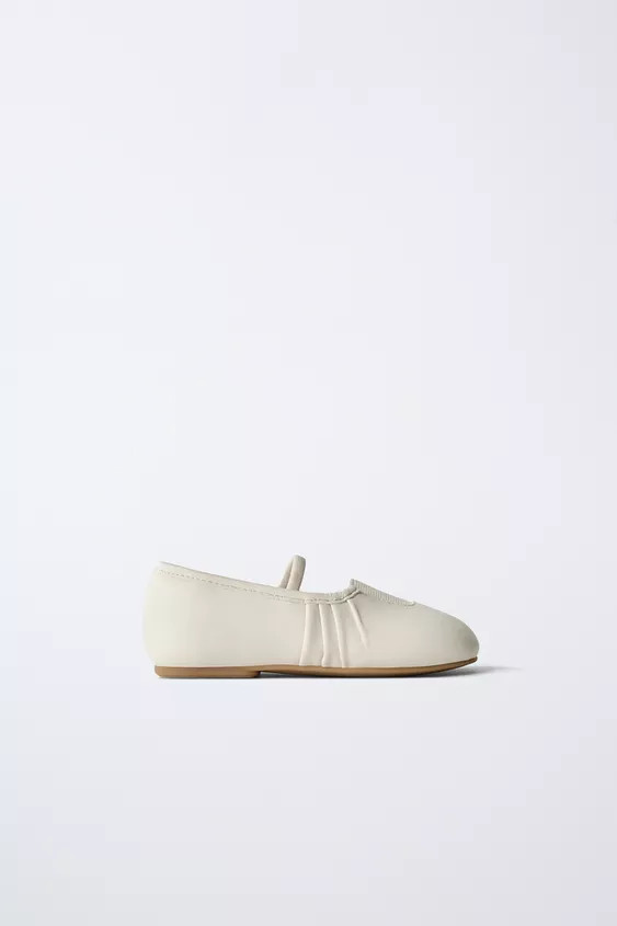 LEATHER BALLERINAS | Zara AU