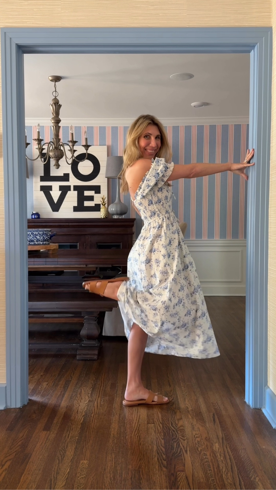 I can’t tell you how much I love this dress! It’s perfect for spring and summer and it’s not see through! It can be worn on the shoulder or off, and yes, it has pockets! 🙌🏻 I’m wearing a small. The tie at the top of the chest is decorative only, but the one at the waist is functional. 

I paired it with some of my favorite Amazon finds - the gold watch, the bag, and the sandals are all Amazon!

A little bit boho, a lot feminine, and easy. 💛 



#LTKOver40