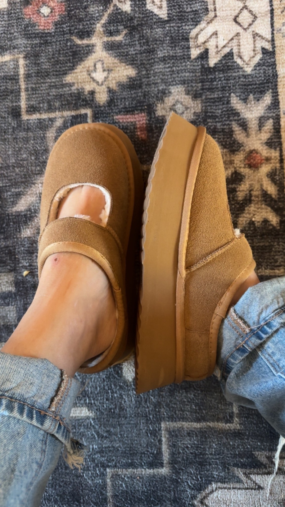 These slippers are so warm and cozy.. and completely different from the norm.   Snagged these cuties from Amazon. Comes lots of different colors 

#LTKSeasonal #LTKGiftGuide #LTKCyberWeek