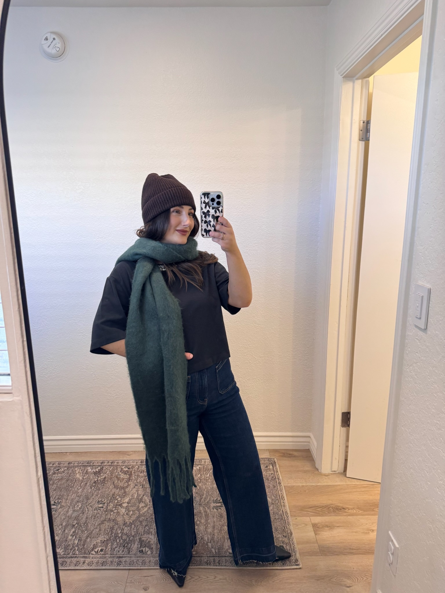 Winter cozies incoming ❄️ The CashSoft beanie in terra brown + fringe scarf in deep hunter green make the easiest cold-weather pairing! Styled here with my tee + jeans, but these accessories work with everything! 

Wearing: 
Hat: One Size 
Scarf: One Size 
Tee: Small Petite
 Jeans: 27 Regular 

5’0” | 140 lbs 

#LTKSeasonal #LTKSaleAlert #LTKPetite