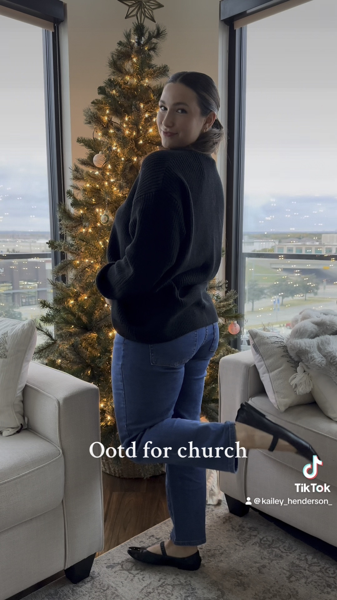A simple and chic church outfit 

#LTKMidsize #LTKWorkwear #LTKStyleTip
