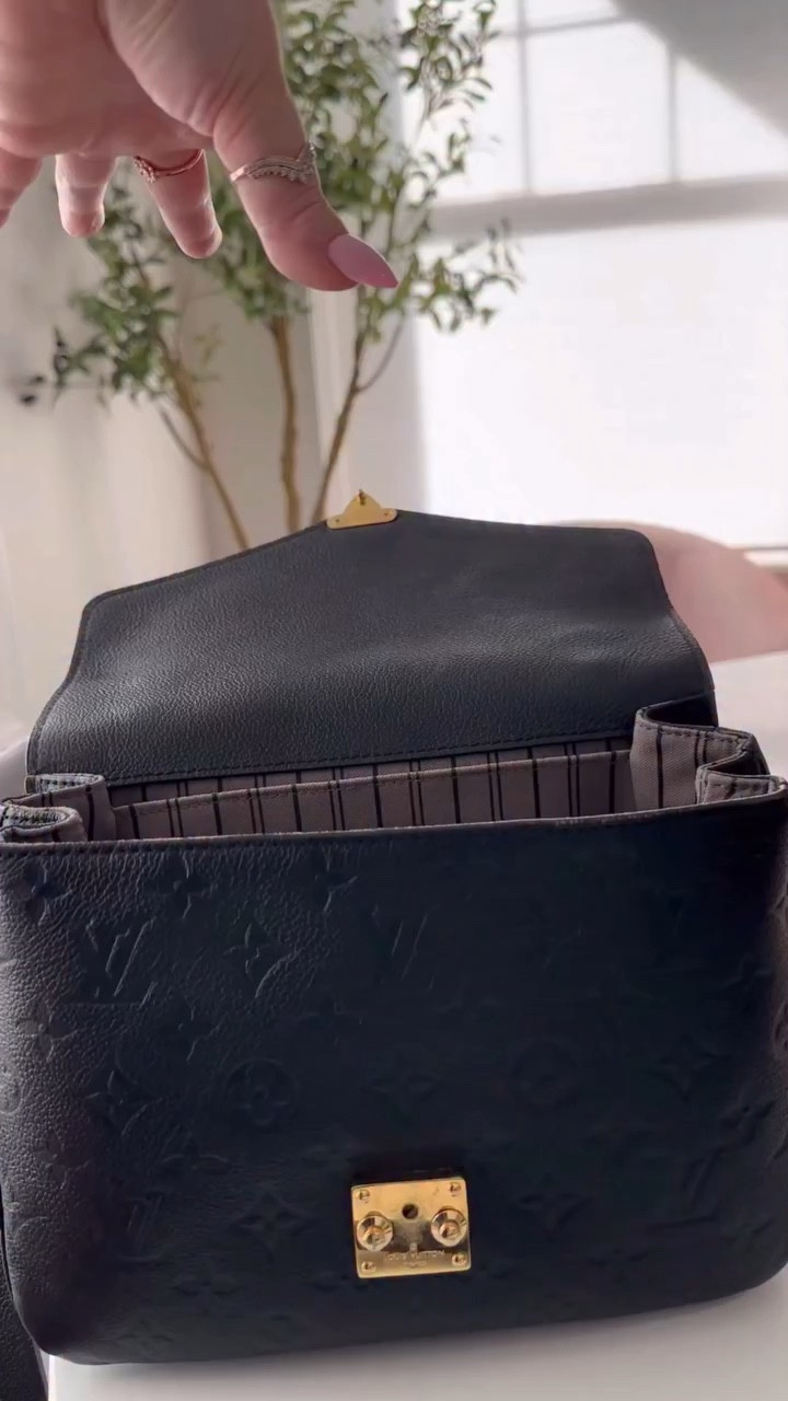 It’s almost summer and these are a must in my bag!
.
.
.
.
#antiitch #mosquitorepellent #whatsinmybag #mosquitocontrol #bugfree amazonmusthave amazonfavorites amazongadgets amazonfavorite amazongadget whatsinmybag whatsinmypurse minimusthaves amazonminis ministokeepinyourpurse amazonbeauty amazonbeautyfinds alwaysinmybag whattokeepinyourbag amazonbeautyproducts amazonmademebuyit founditonamazon mosquitobites mosquitowipes

#LTKmomlife #LTKHome #LTKSeasonal