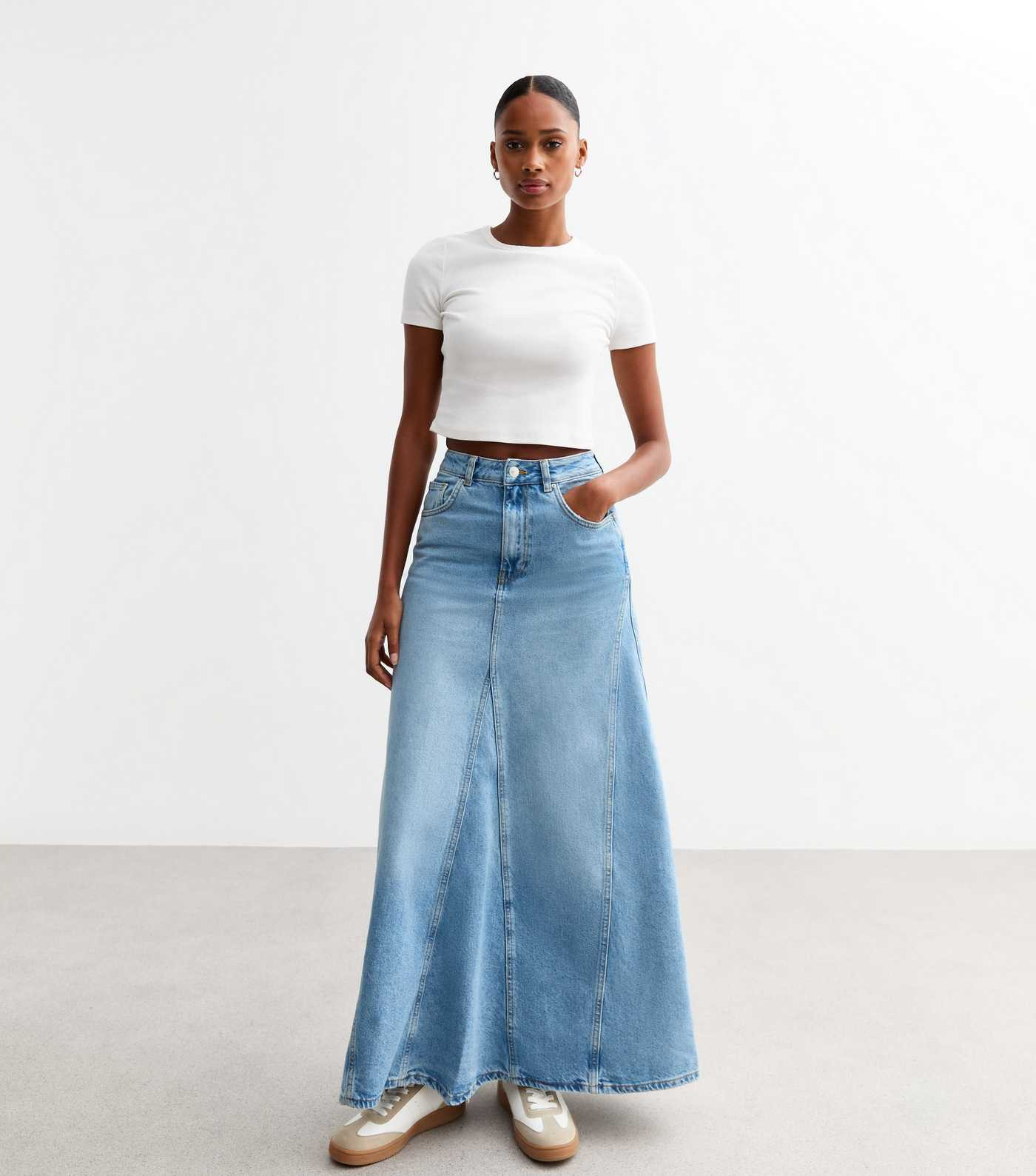 Blue Denim Panelled Maxi Skirt
						
						Add to Saved Items
						Remove from Saved Items | New Look (UK)