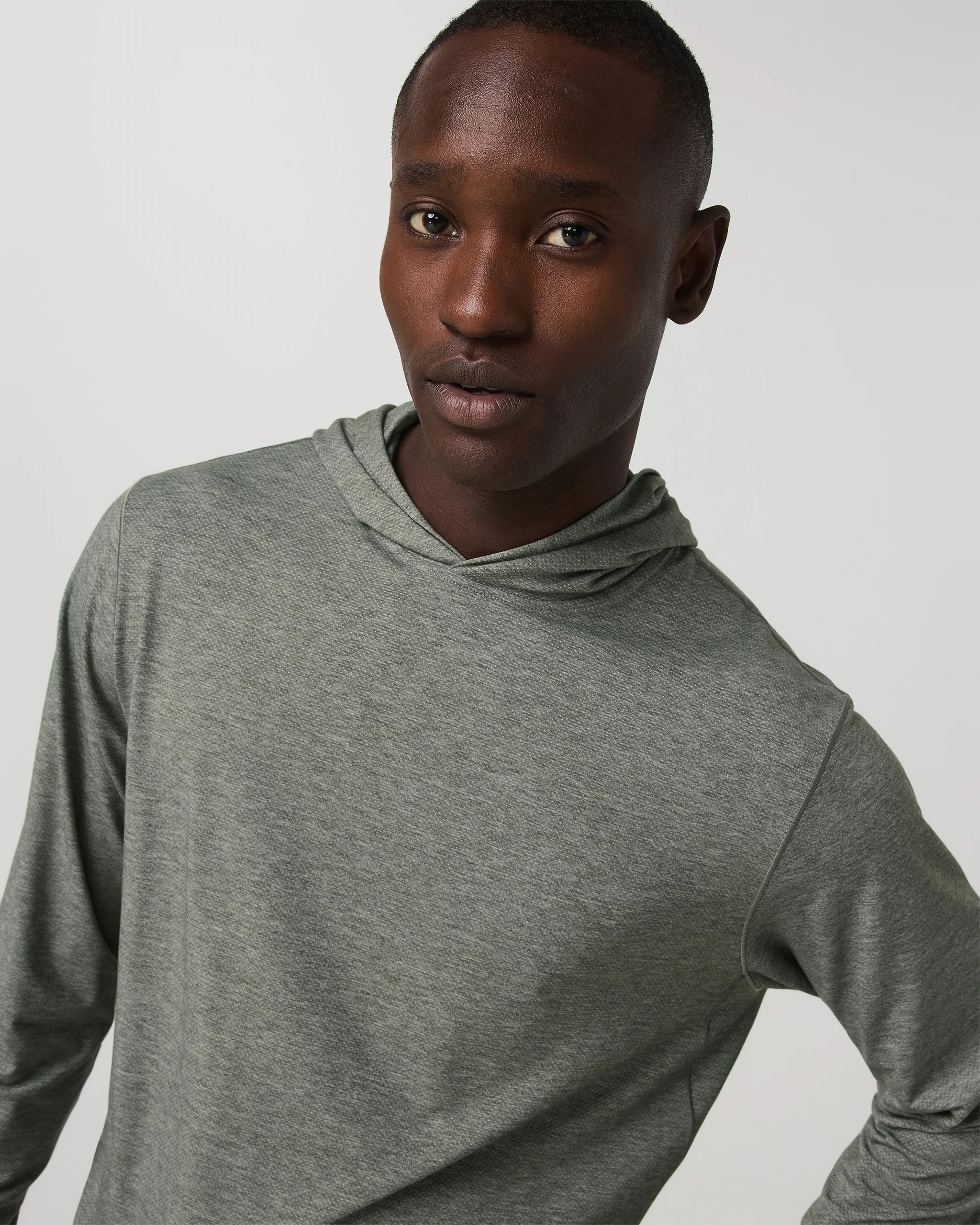 Long Sleeve Everyday Fitness Hoodie | Vuori Clothing (US & Canada)