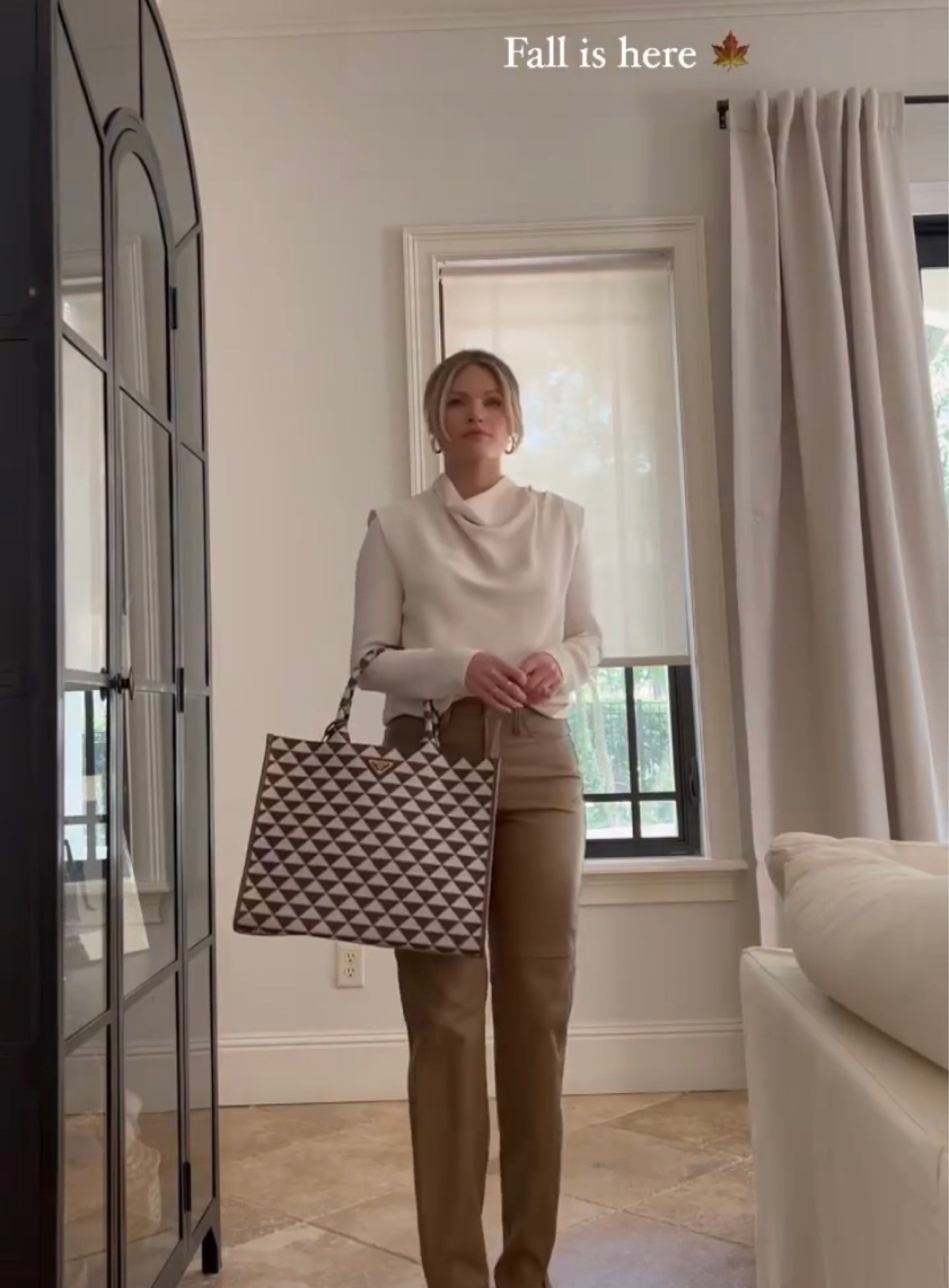 One of my favorite outfits for fall! 🍁 

outfit inspo l fall inspo l fall outfit 