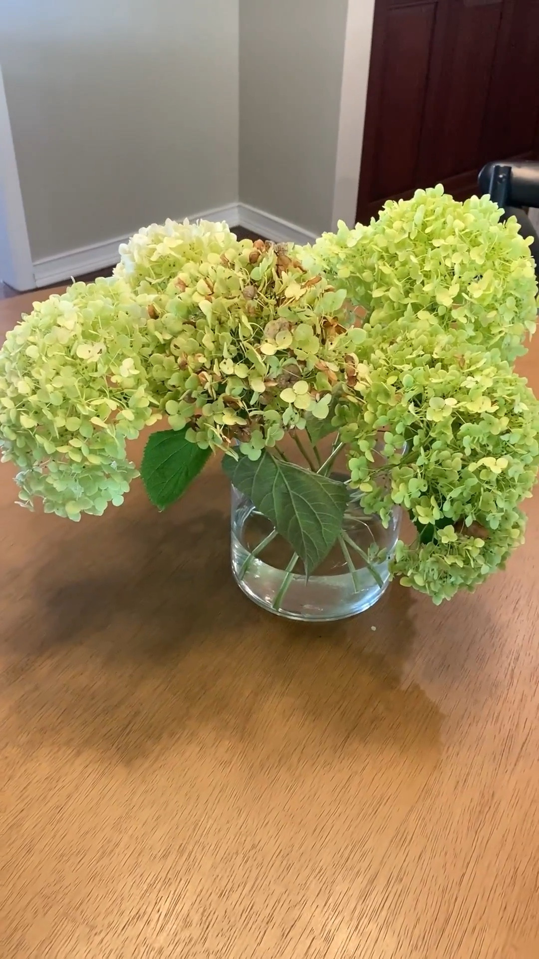 The perfect spring centerpiece for our dining table! #hydrangeas #fauxfloral #fauxflowers #centerpiece #diningtable #homedecor #homedesign #homestyling #spring

#LTKHome #LTKSaleAlert #LTKSeasonal