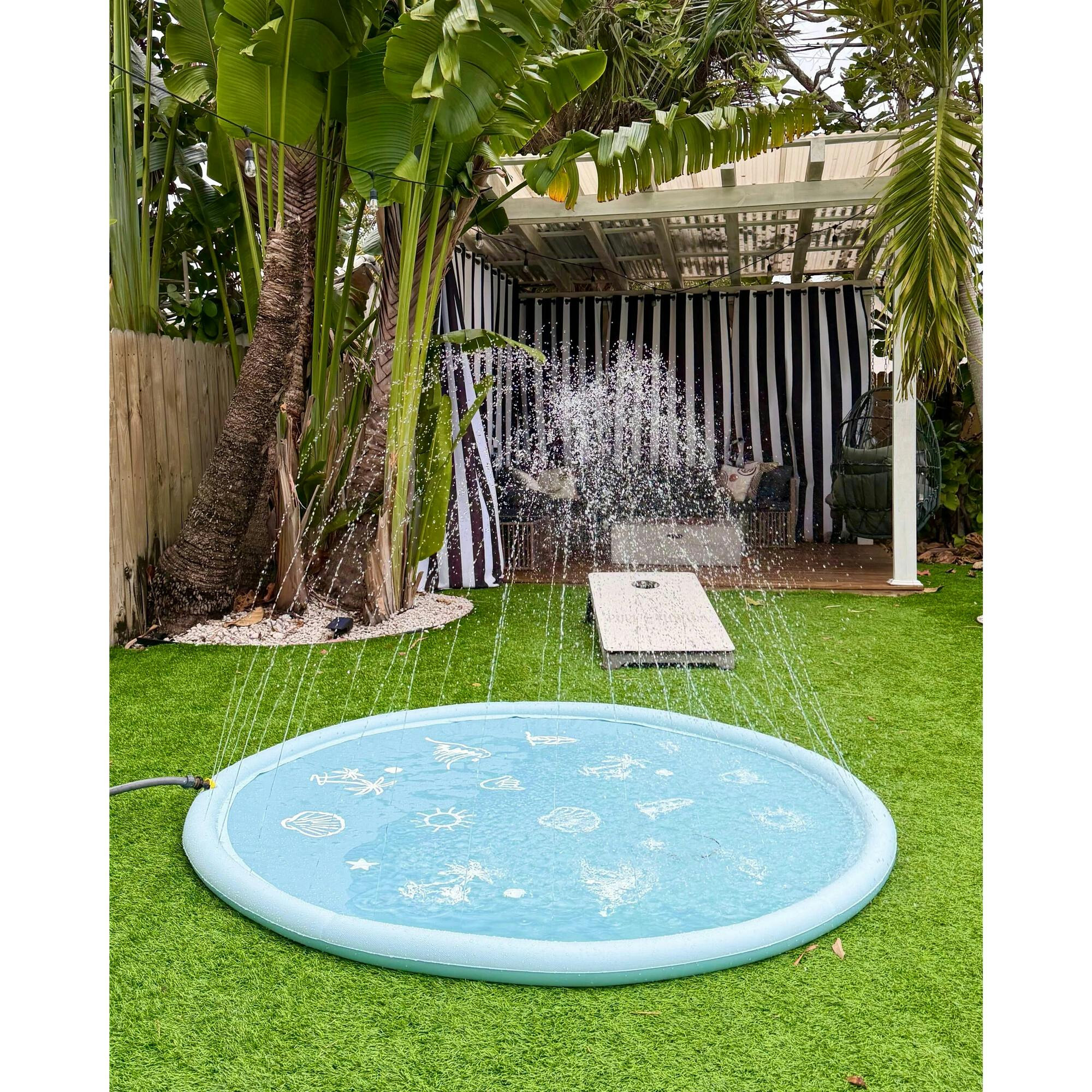 Splash Pad | Maisonette