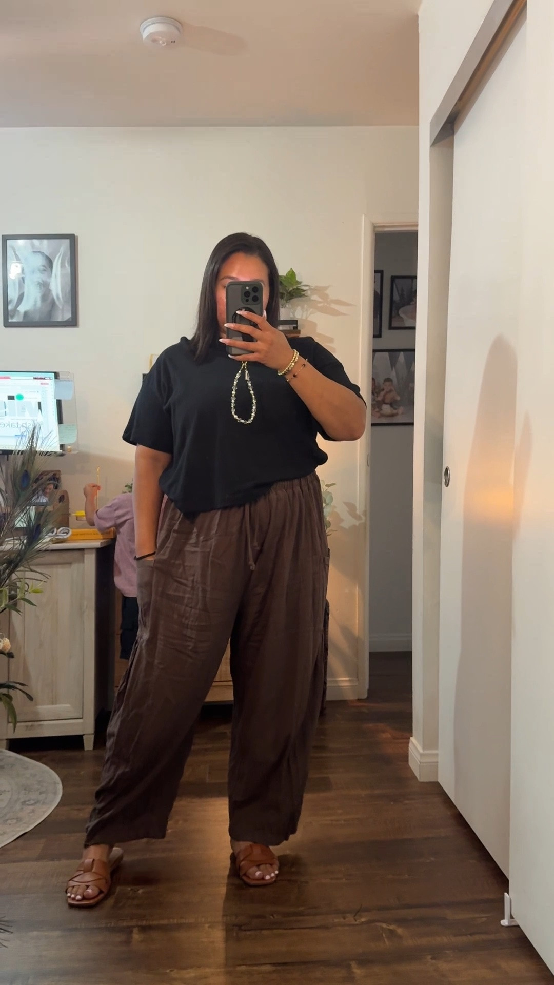 What I’m wearing as a midsize mom who works from home. 

T shirt - large / tts / cropped / love the sleeve length 
Linen pants - XL/ runs big/ tummy friendly 

Midsize outfit 
Curvy fashion 
Tummy friendly outfit
Linen pants 
Mom outfit 
Easy outfit 
Summer outfit 
Casual outfit

#LTKootd #LTKMidsize #LTKmomlife

#LTKootd #LTKmomlife #LTKMidsize