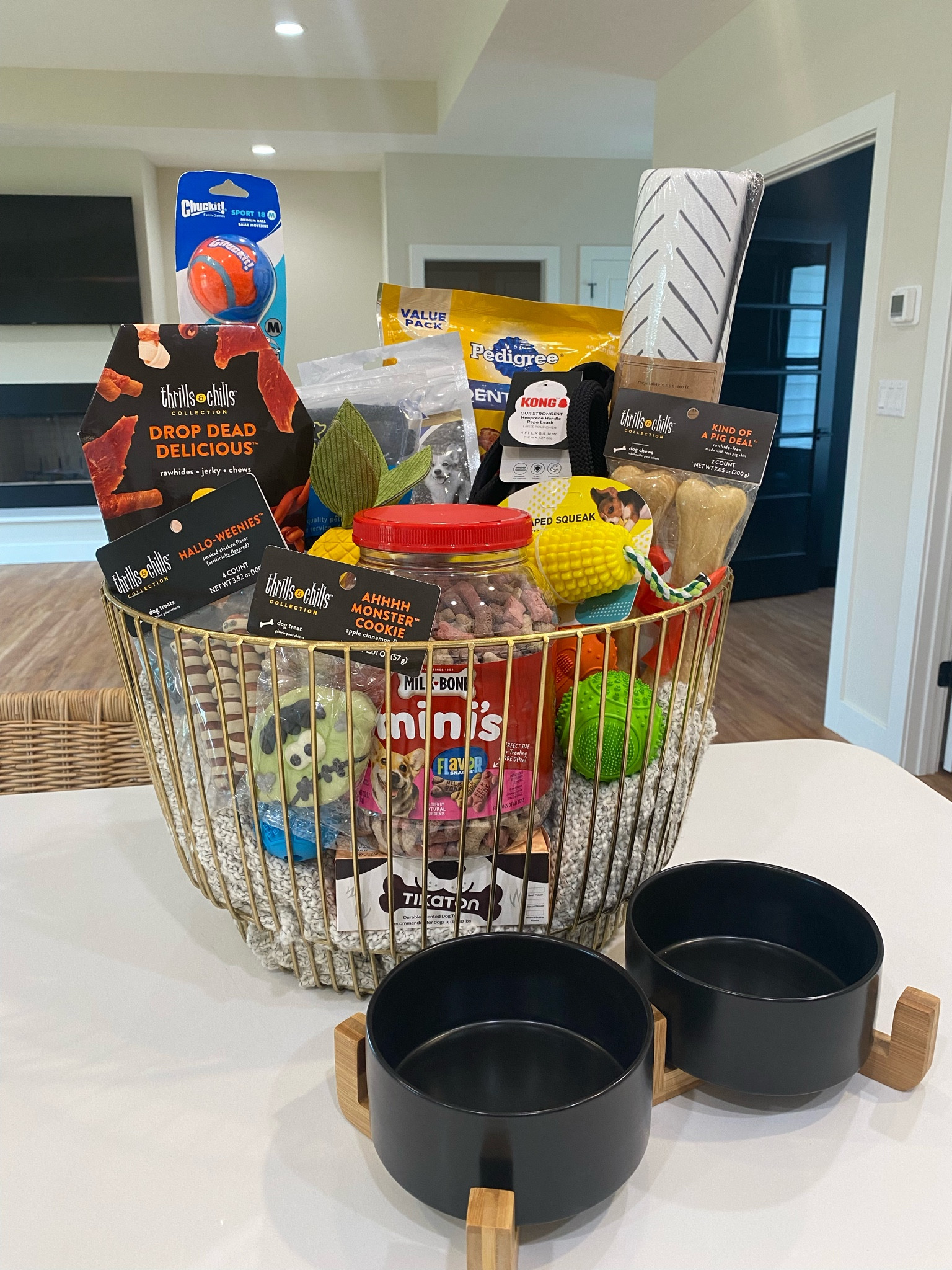 Lil spooky basket for my little fluff 🐾🐶🤎#LTKGiftGuide 

#LTKunder50 #LTKhome