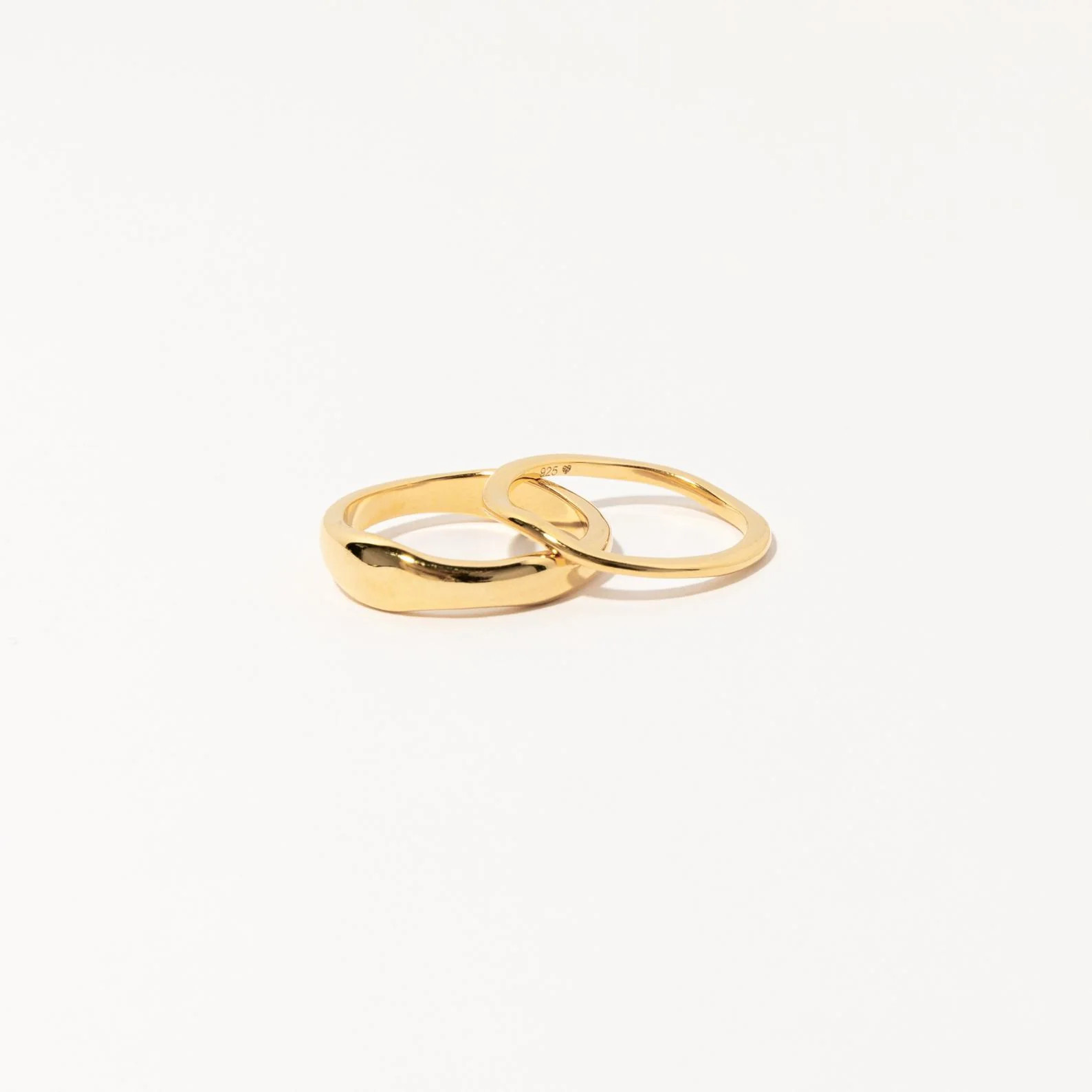 Set of 2: Double Form Curve Rings in 18K Gold | Caitlyn Minimalist | Caitlyn Minimalist