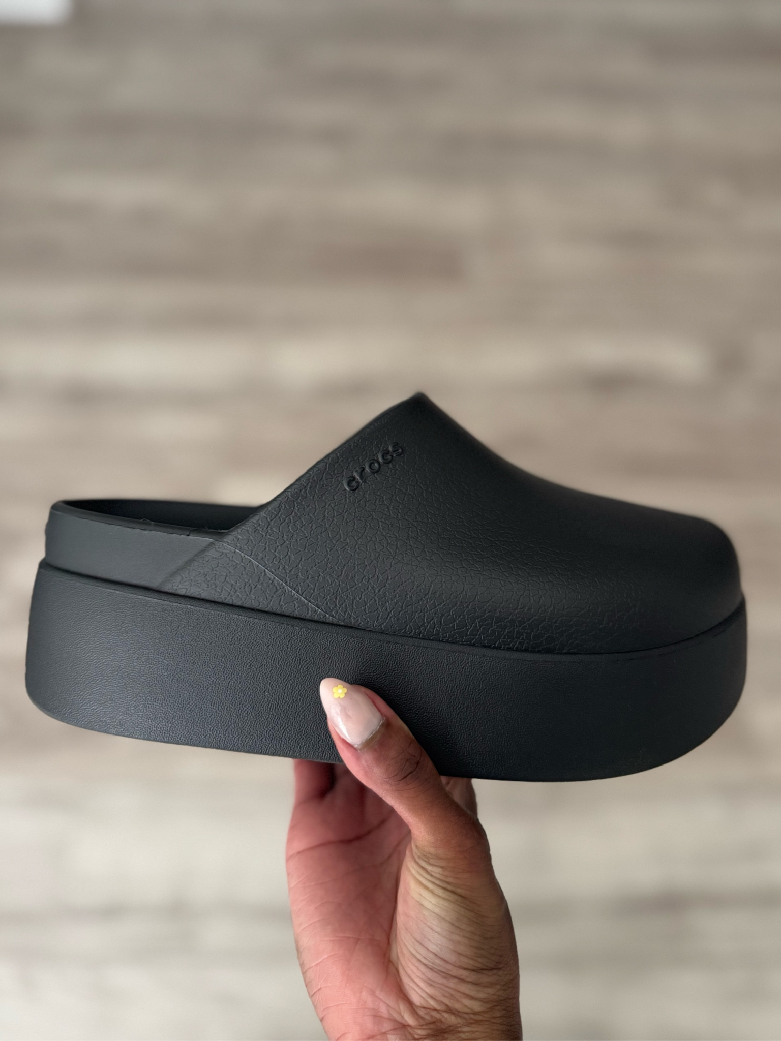 A croc, but make it platform. 

#LTKStyleTip #LTKFindsUnder100 #LTKShoeCrush