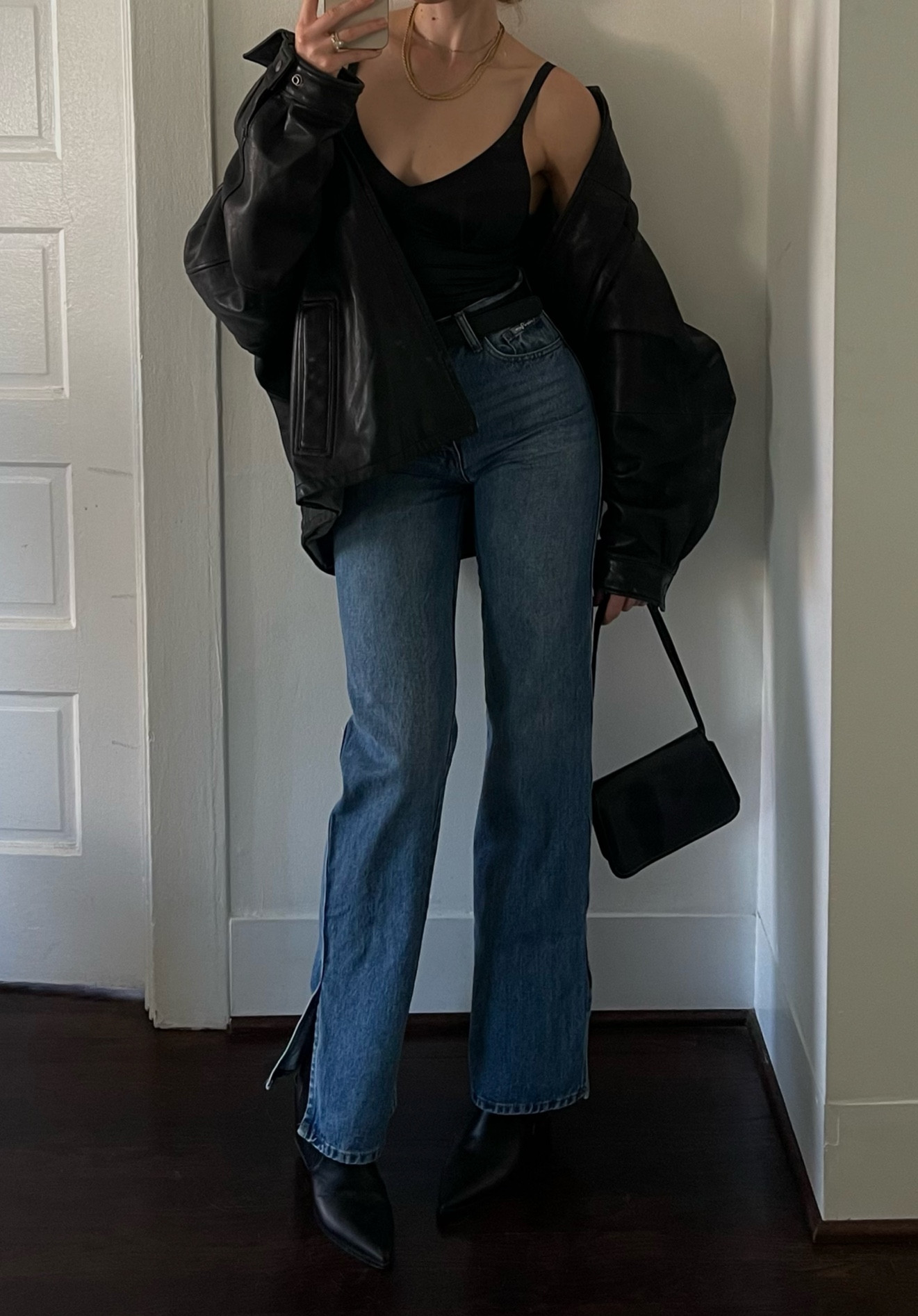 bodysuit + oversized leather jacket can do no wrong 🖤 

#LTKSeasonal #LTKHoliday #LTKfit