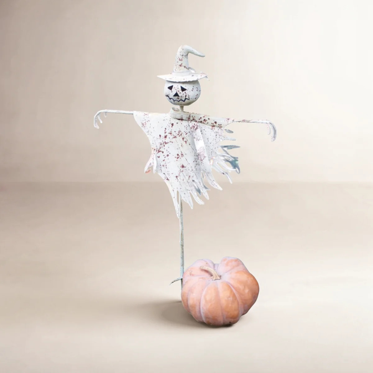Sturdy Rustic Halloween Scarecrow Yard Stake – Distressed Metal | Wayfair North America