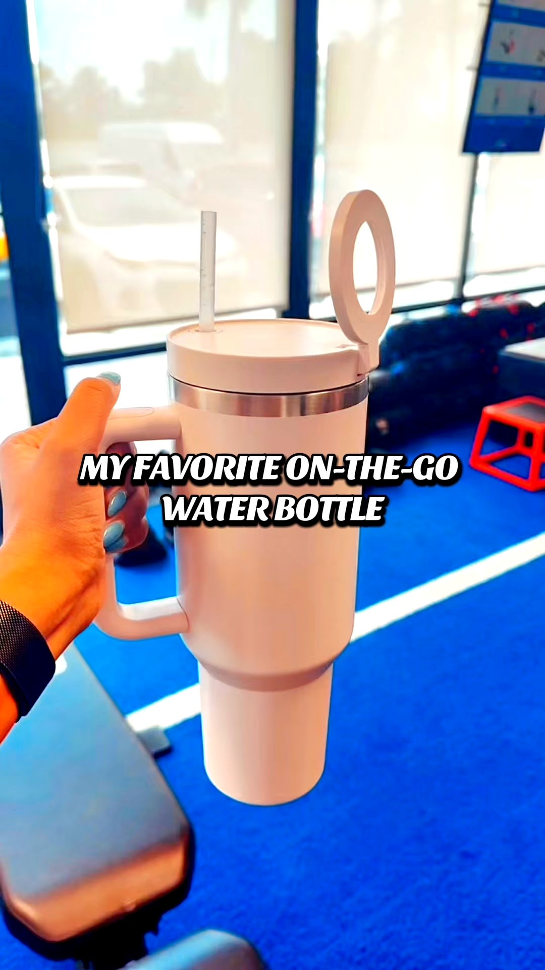 The perfect on-the-go water bottle 🤍
Insulated, MagSafe-compatible, and honestly such a good gift idea for anyone who’s always running around.
A gift they’ll actually use — it just makes sense 🎁✨

#giftguide #giftsforher #gym #gymgirl #content #amazon #giftidea

#LTKfitnessgoals #LTKActive #LTKGiftGuide