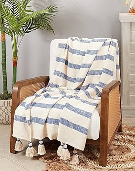 SARO LIFESTYLE Chic Tassels Stripe Throw Blanket | Amazon (US)
