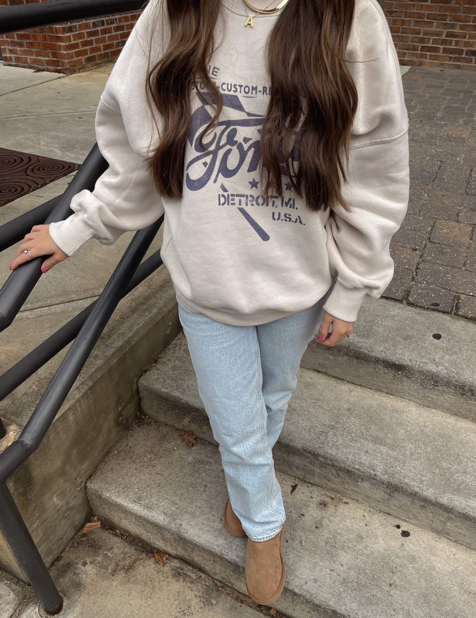 Comfy n cute outfit inspo 🛻🤎 
•
Abercrombie boyfriend oversized crew neck. Abercrombie oversized sweatshirts. Abercrombie denim. Abercrombie jeans. Ugg ultra minis. It girl outfit inspo  

#LTKshoecrush #LTKstyletip