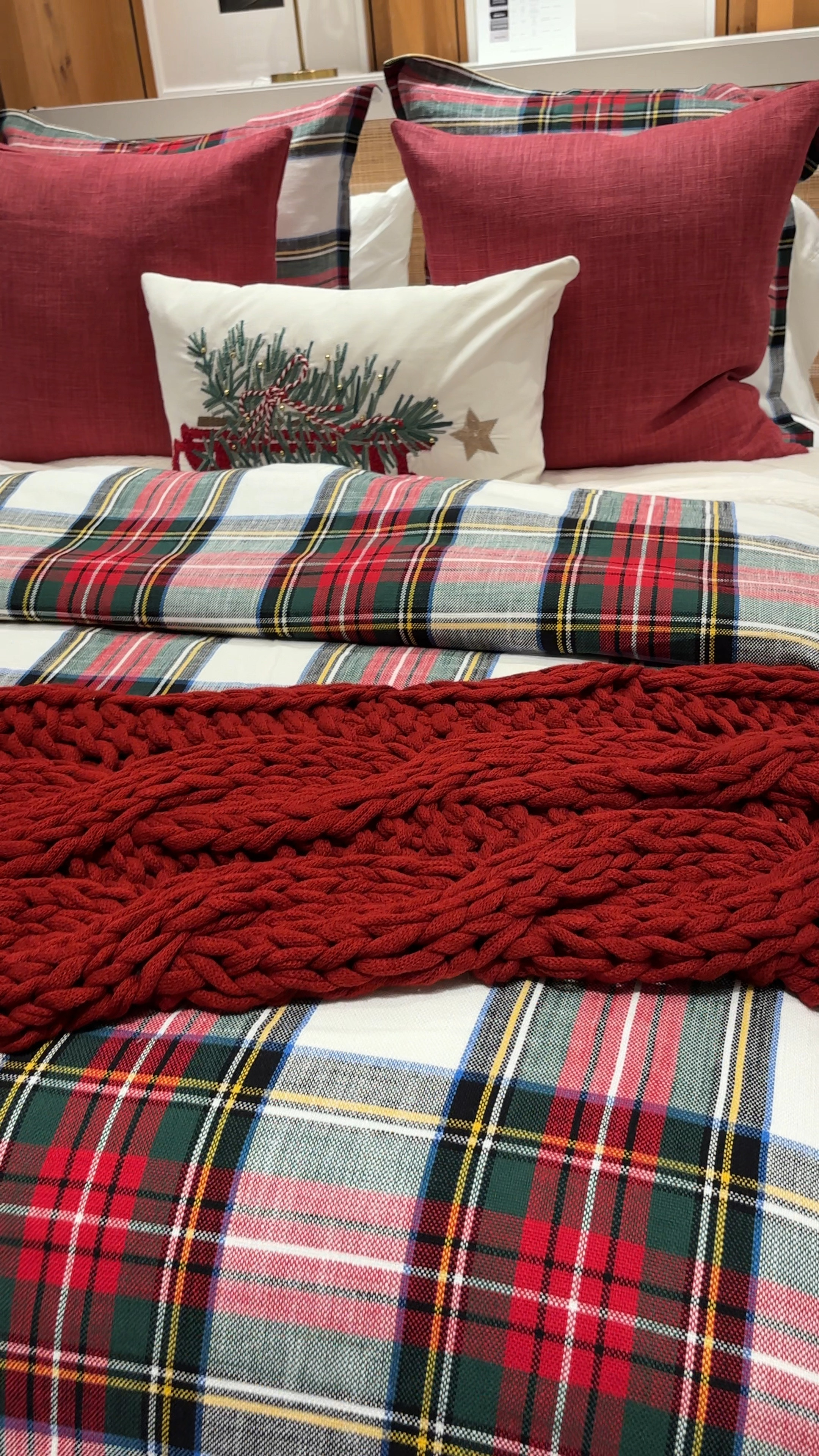 Pottery barn 
Bedding 

#LTKSeasonal #LTKVideo #LTKHoliday