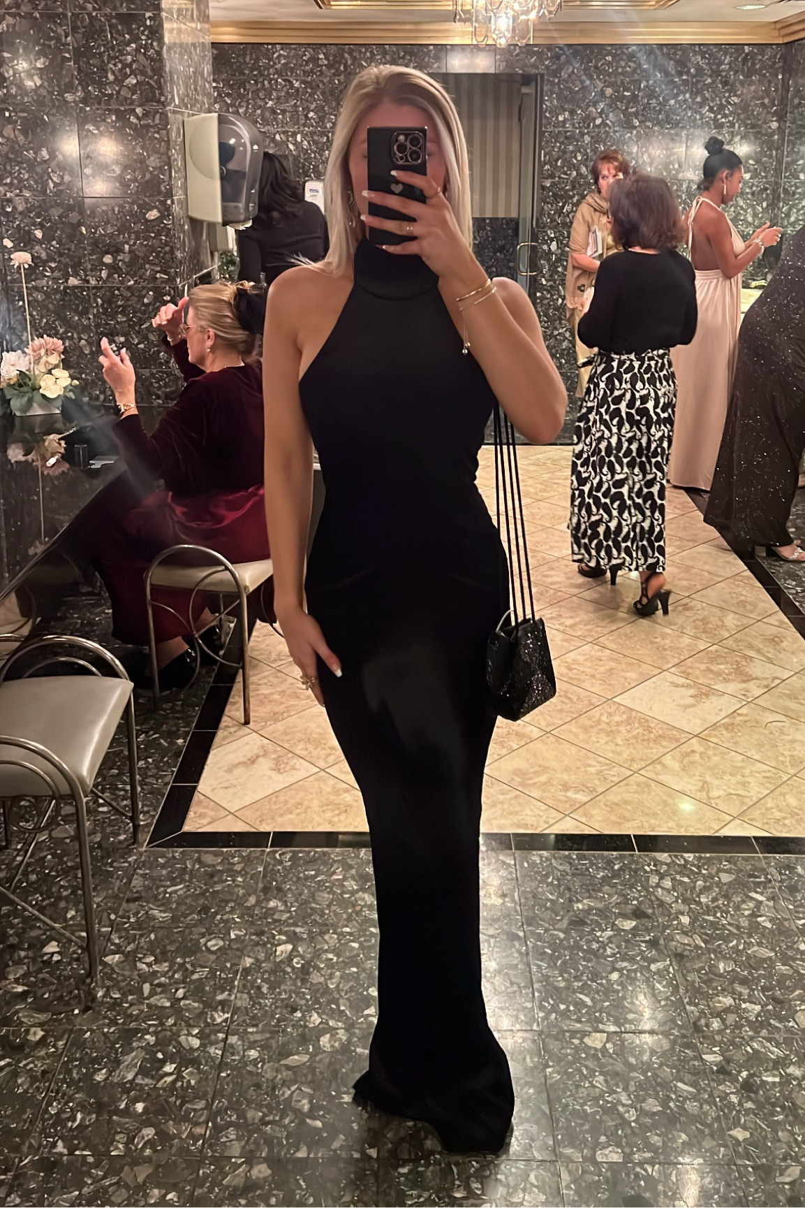 The most stunning black dress. Size xs. 

#LTKparties #LTKstyletip #LTKwedding