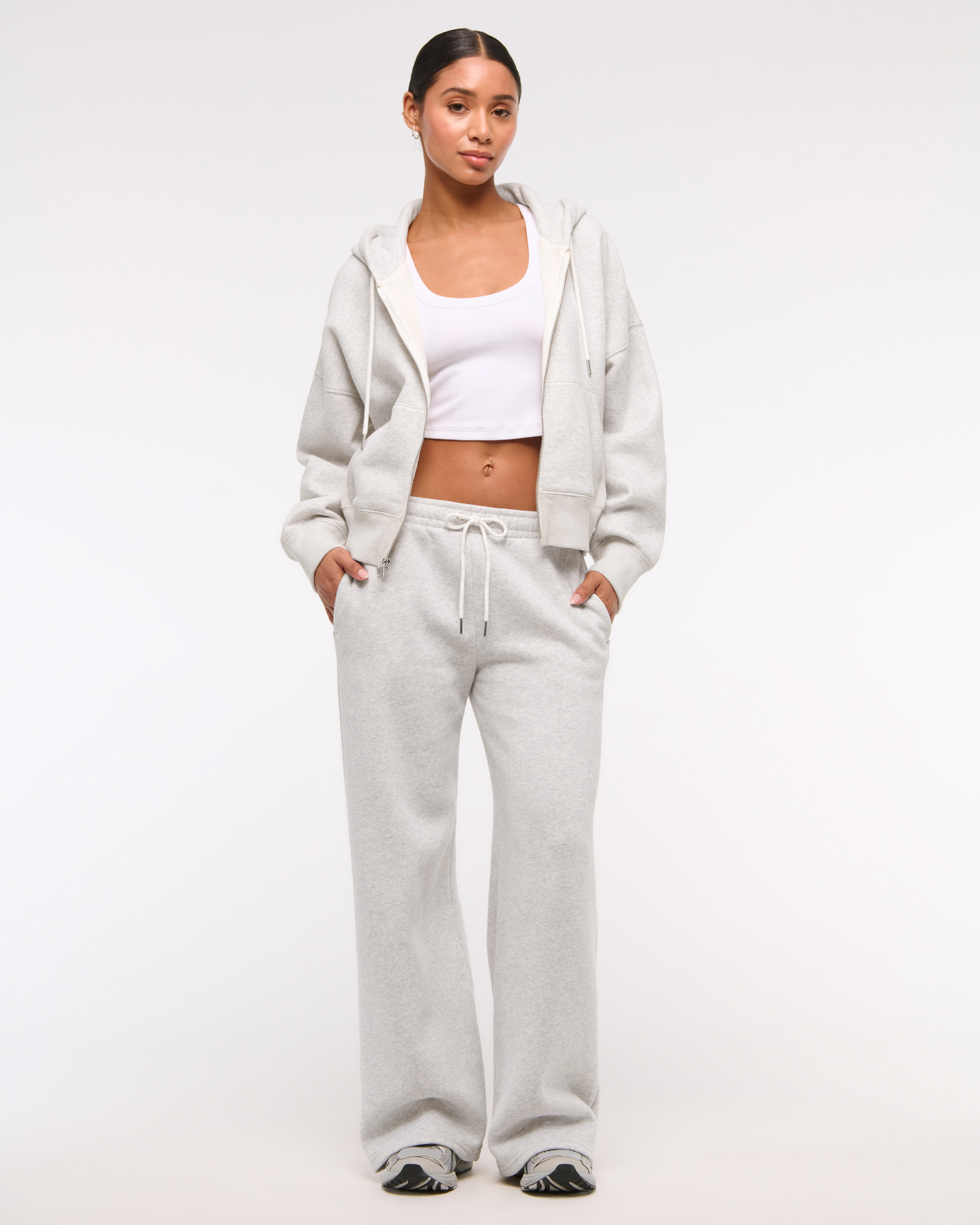 High Rise Wide Leg Sunday Sweatpant | Abercrombie & Fitch (US)