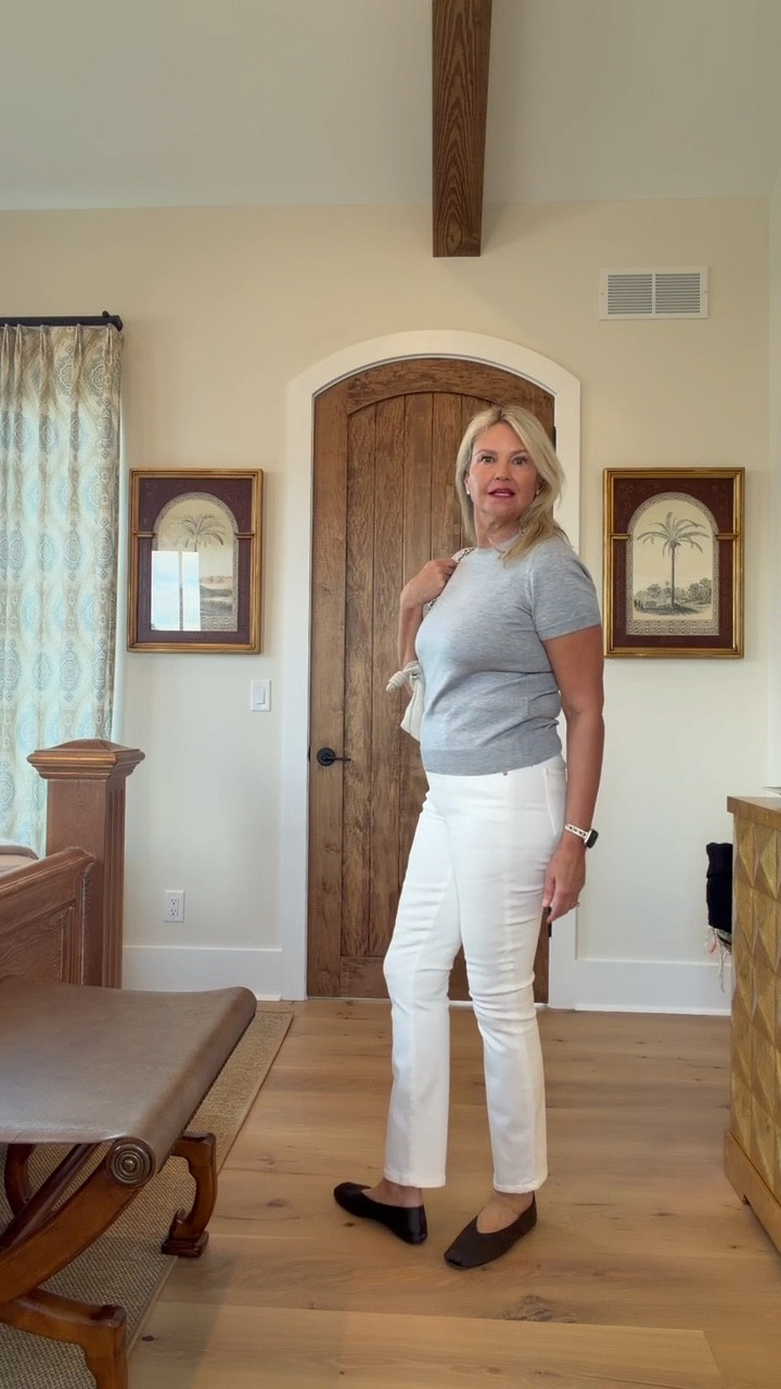 you’re all about easy outfits that still look put together…these are it 🙌
Two simple tops, endless ways to style—casual, dressed up, and everything in between.
Use code SWEATER10C for 10% off (3/30–4/19)
Trust me, you’ll live in these 💛




#LTKOver40 #LTKootd #LTKSaleAlert