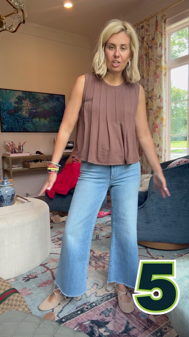 Sharing a few of my favorite jeans! Oh and this new top is a YES! 
Top - small
Jeans - 26 (1964 wash)
Shoes - 8 

*Use code FP25 for 25% off orders of $150+ on the Fall Preview Collection. Valid 8/3-8/9

#LTKOver40 #LTKstorytime #LTKdayinmylife