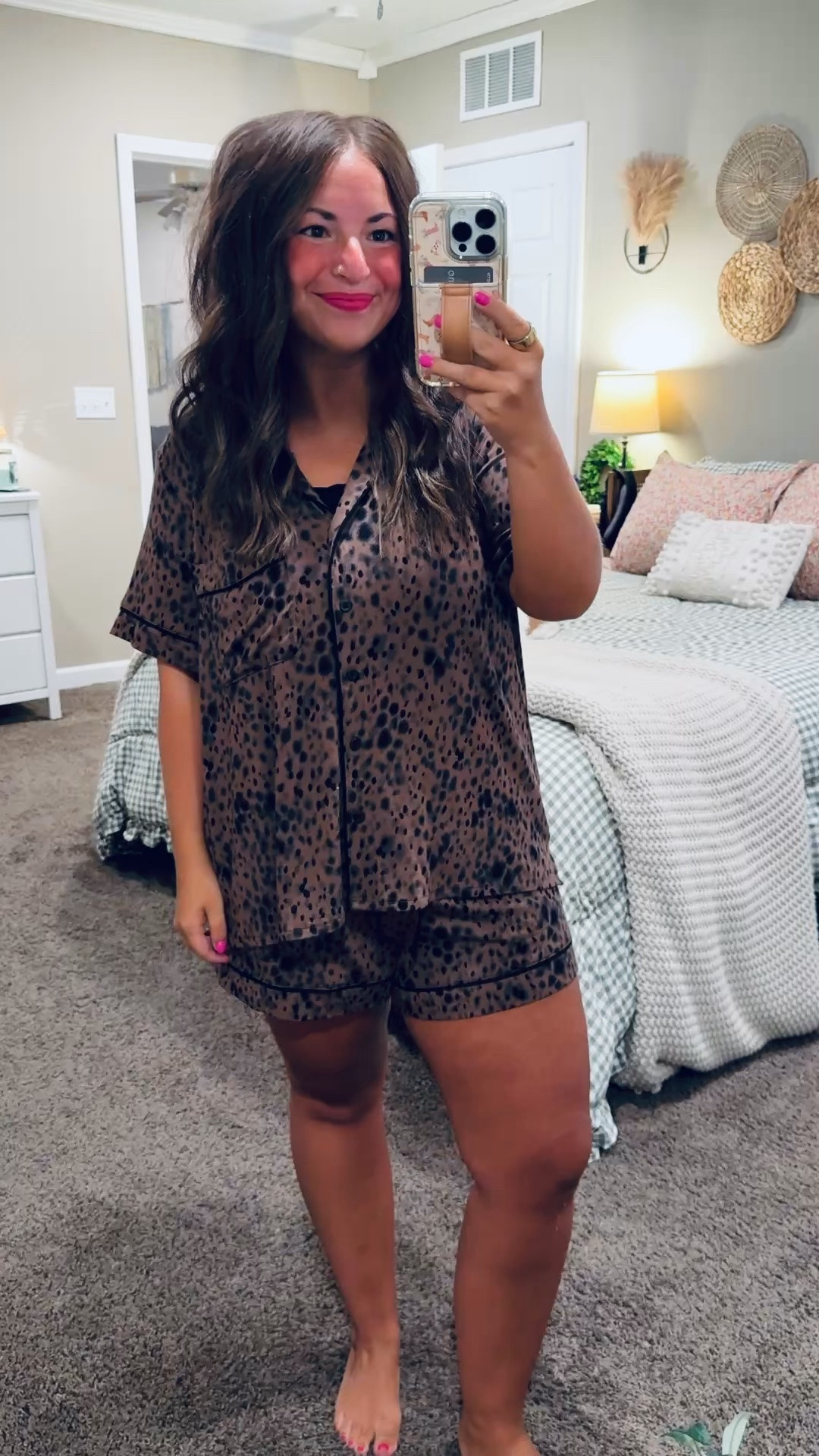 Okay Target, these leopard satin pajamas are SO cute! 🐆🤎 The classic button-down style and comfy shorts make this set perfect for cozy nights—and the print is too fun to resist! ✨


pajama set: shorts fit small, but top fits true to size // wearing a large 

 