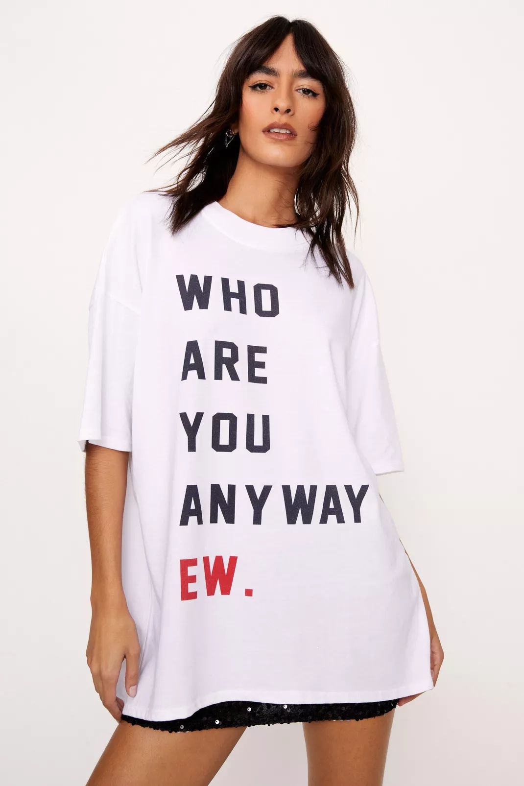 Who Are You Anyway Graphic T-shirt | Nasty Gal (US)