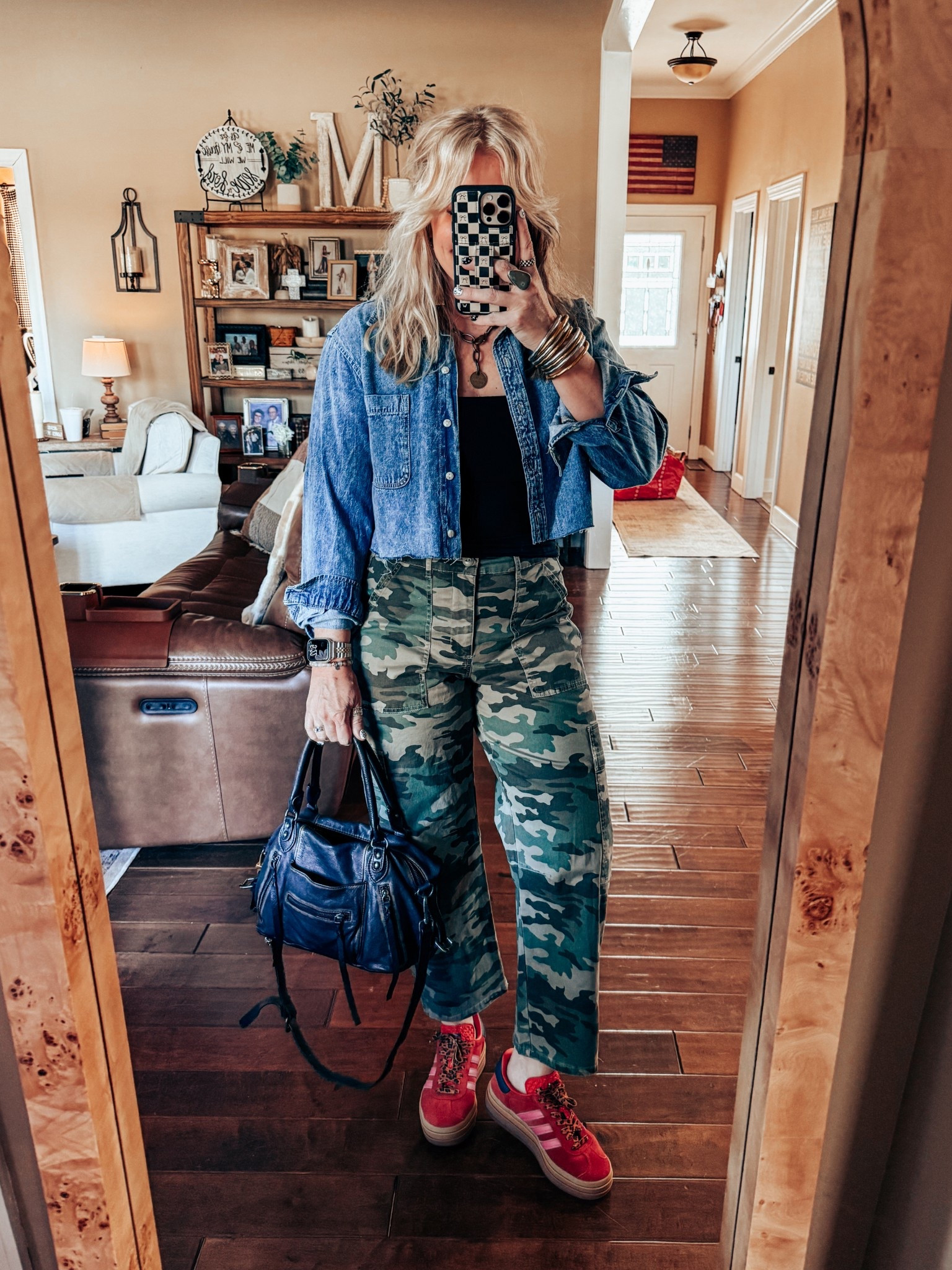 My Saturday fit ♥️
Denim shirt - M & older from Target
Tube top - M
Camo pants - 8/M
Sneaks - sized down 
✨My necklace link is 👉🏼 https://twisted-silver.com/collections/necklaces/products/classic-necklace?variant=31616936083510&sca_ref=7601684.MQmxzZsUdF



#LTKStyleTip #LTKOver40 #LTKFindsUnder50