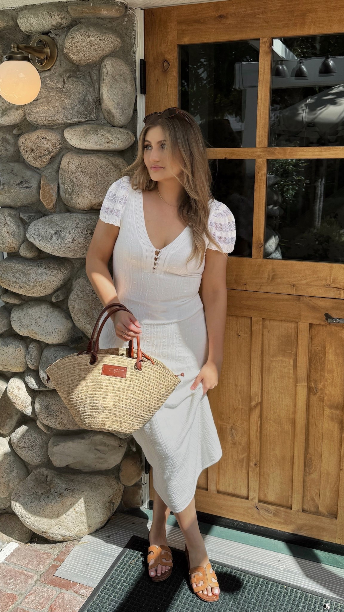 Summer by the coast 🐚🌊
Dress is sold out, slides options linked
Slides run tts 