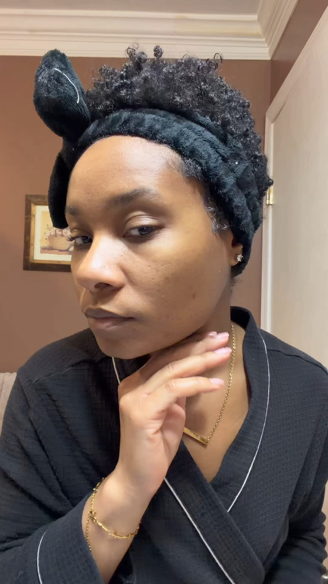 Still navigating breakouts and post-acne marks, so I’m trying the Evenly Clear Acne Cleanser from @Neutrogena. Excited to see these results 👀

#EvenlyClear #acne #ad

#LTKBeauty #LTKselfcare