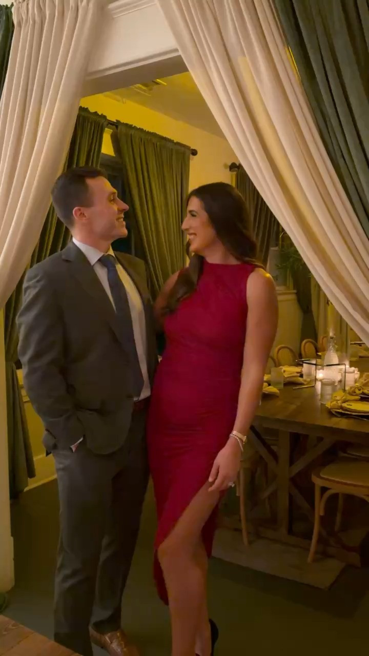 The Whites ❤️

Red dress, cocktail dress, holiday dress, valentines, valentines dress, date night dress, Grace White

#LTKgrwm #LTKootd #LTKSeasonal