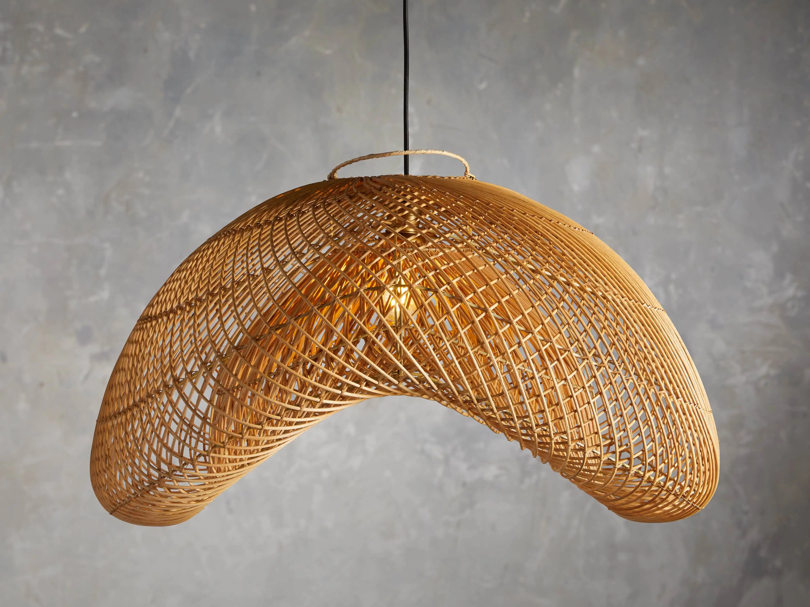Hollis Pendant in Natural | Arhaus