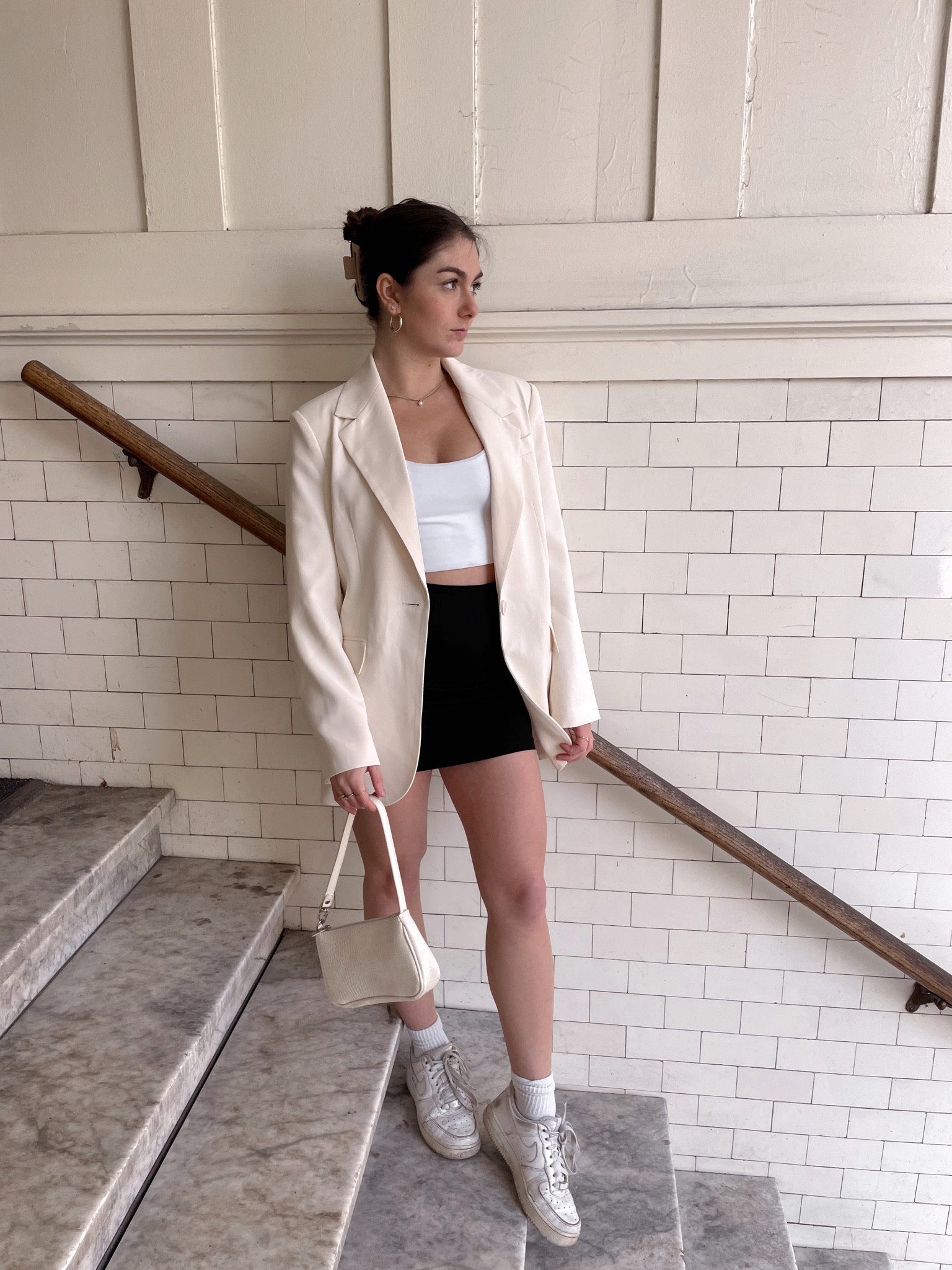 casual outfit, classy streetwear, spring outfit

#LTKunder50 #LTKunder100 #LTKfit