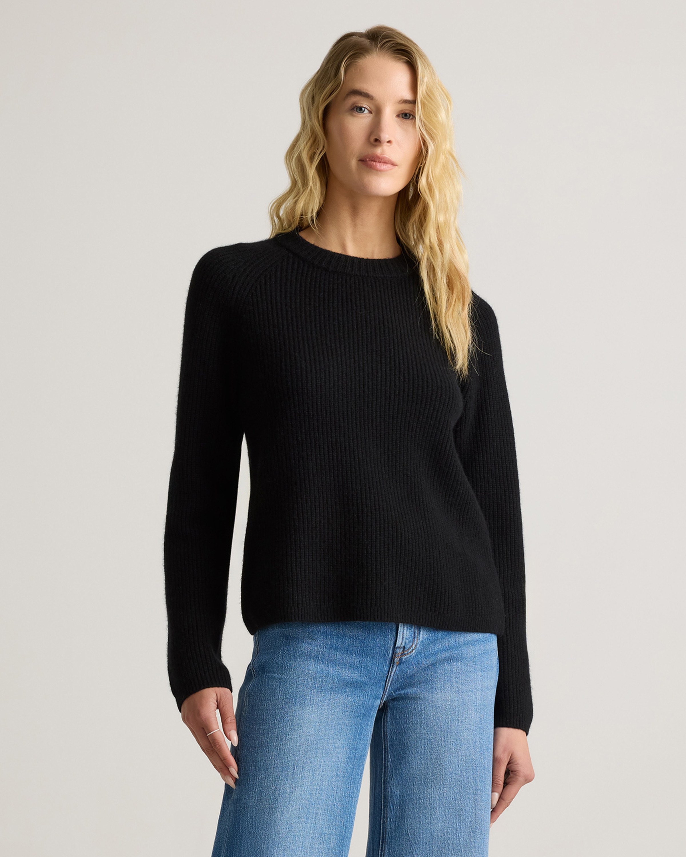 Quince | Women's Mongolian Cashmere Fisherman Crewneck Sweater in Black, Size Large | Quince