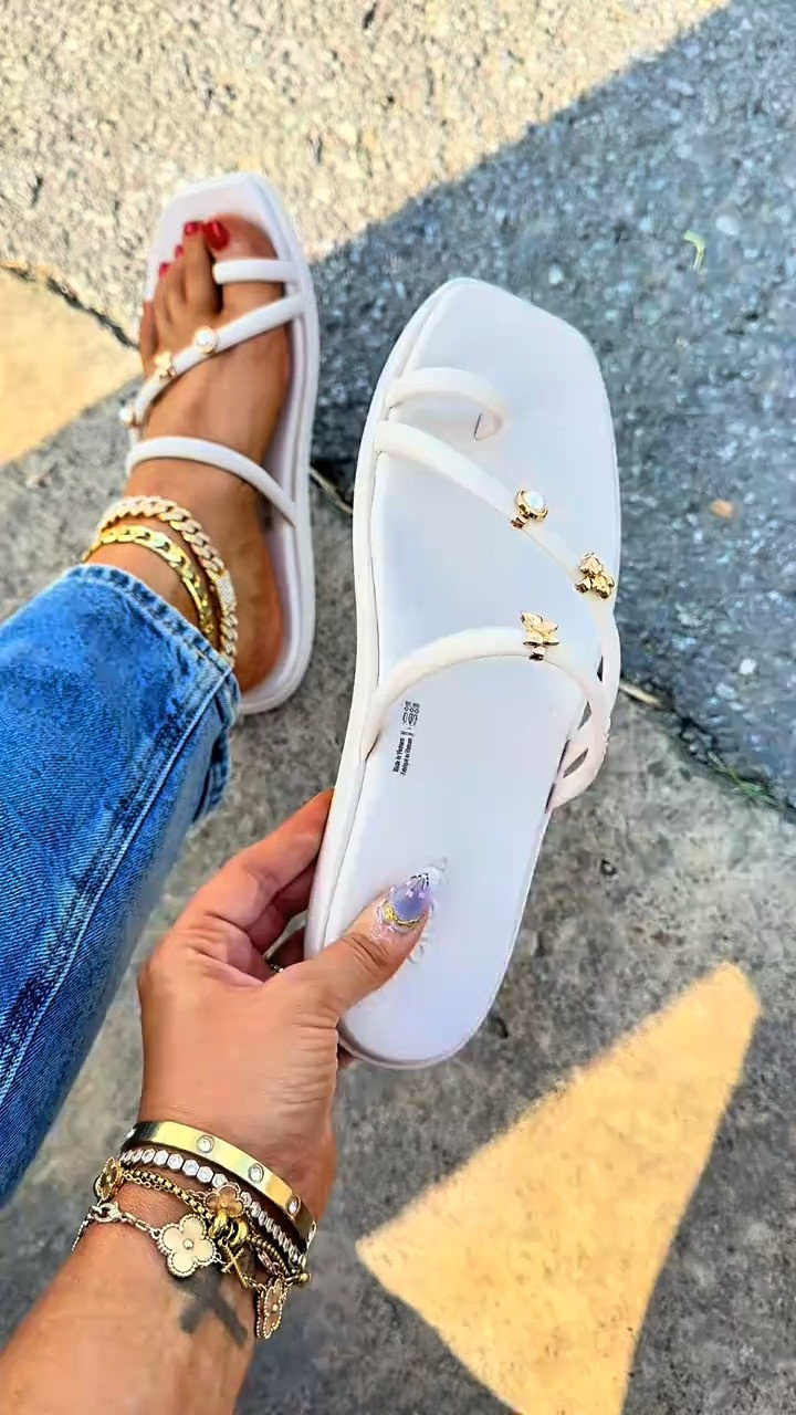 Crocs Miami toe loop sandals now come in a cocoa cream color 🙌🏻 #crocs #crocssandals #crocsmiamisandals #ad #crocs  

 #LTKootd #LTKSwim #LTKTravel