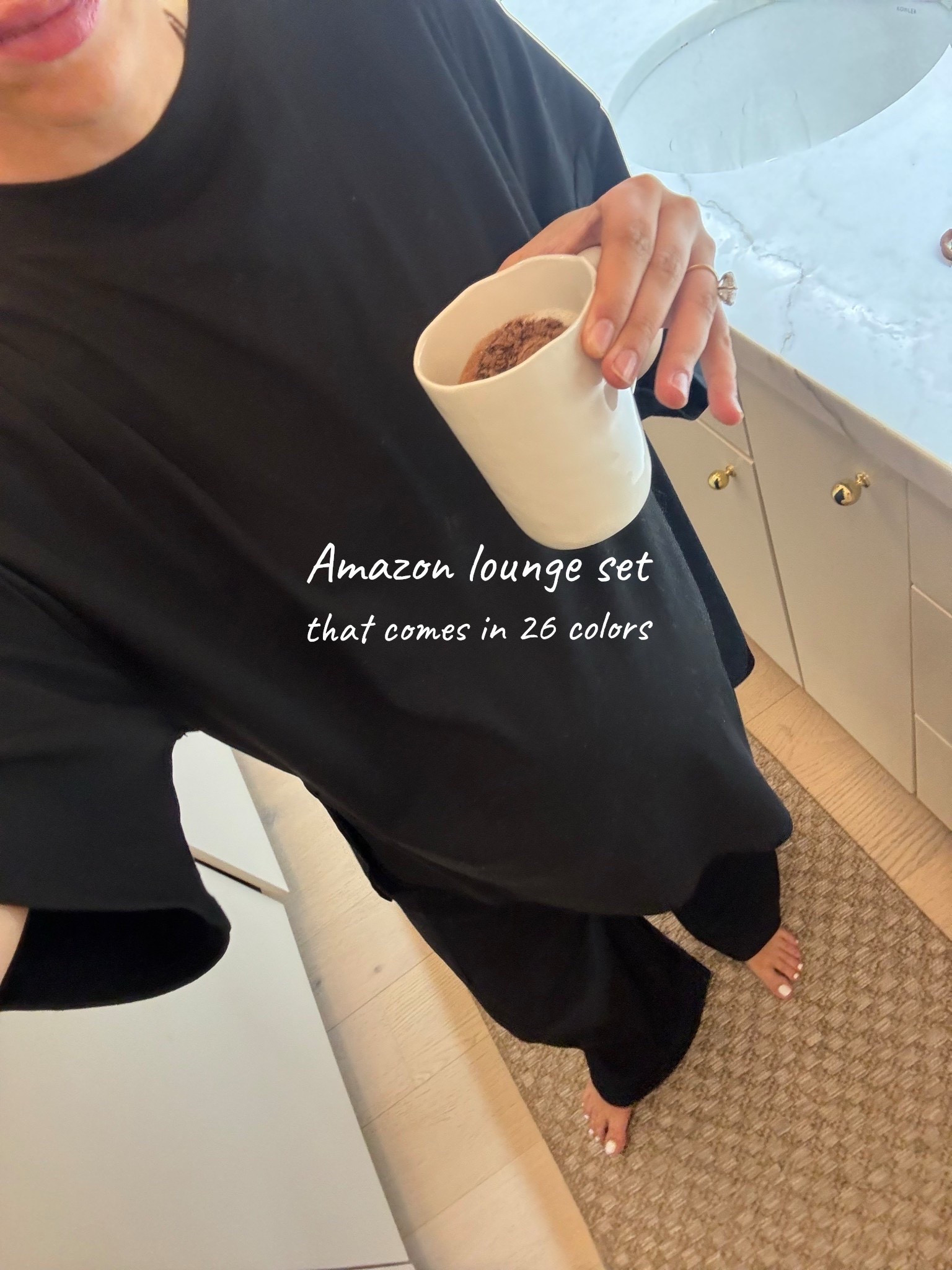 Going through my post partum sets & saw this Amazon one is on sale for $26✨

Size: large 

Dressupbuttercup.com #dressupbuttercup #dederaad


#LTKSaleAlert #LTKootd