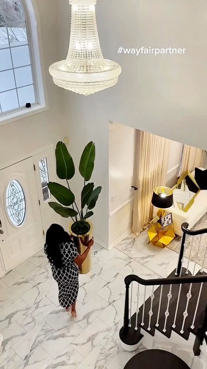 This planter is always sold out but I’m happy it’s currently back in stock 🙌 
Tap below to shop! Follow me @omabelle for more Fashion, Home & everything inbetween. Glad to have you here!!! 💕😊🙏

Home | Home decor |Entryway decor | Entryway table | console table | Buffet table | Accent table
Pottery barn | Amazon home
Restoration hardware look for less |Luxe for less | Entryway ideas | Foyer table | Foyer decor | Sofa table | Black sofa table | Black console | Black accent table
| Black wooden table |Living room decor | Rugs | Area rug | Neutral rug | Living room family room rug | Sofa sectional | Washable cleanable sofa | Family friendly sofa furniture | Stain resistant fabric sofa | Cloud sofa | Family kid toddler | pet friendly sofa | Coffee table | Livingroom | Home decor | bedding | bedroom | fall decor |  fall porch | dresser | rug | kitchen | dispenser | cutlery set | knives 
#LTKStyleTip

#LTKHome #LTKU #LTKSeasonal