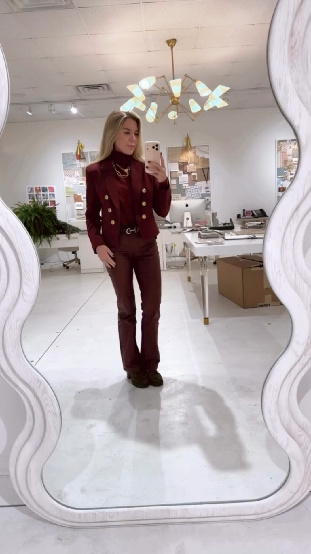 Loving this burgundy set from Noli shop!🤍

#LTKSeasonal #LTKootd #LTKHoliday