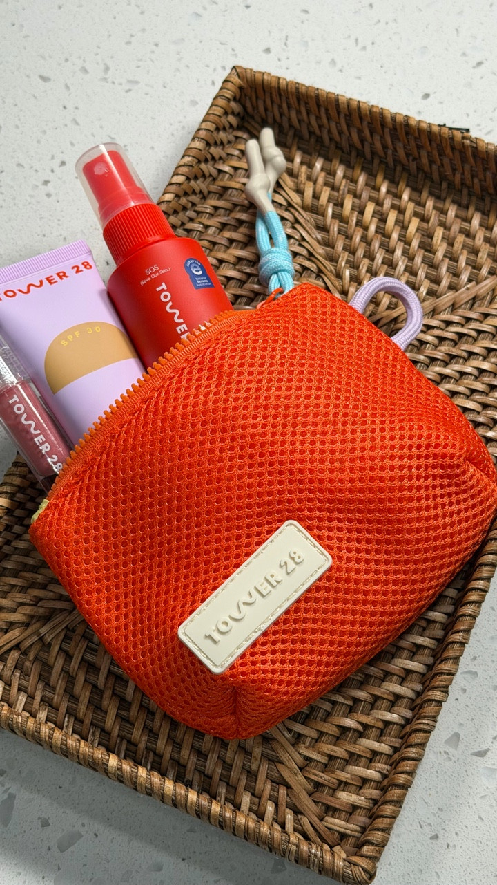 Tower 28 Beauty Essentials 😍 Getting ready for the Summer ☀️ #SkinCare #SunnyDaysTintedSPF #GlossyLips #Tower28 #ASMR @tower28beauty ✨
