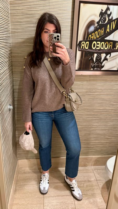 What I wore on vacation 
Sweater-small (runs large)
Kick crop jeans-29
Sneakers 

#LTKCyberWeek #LTKsalealert #LTKmidsize